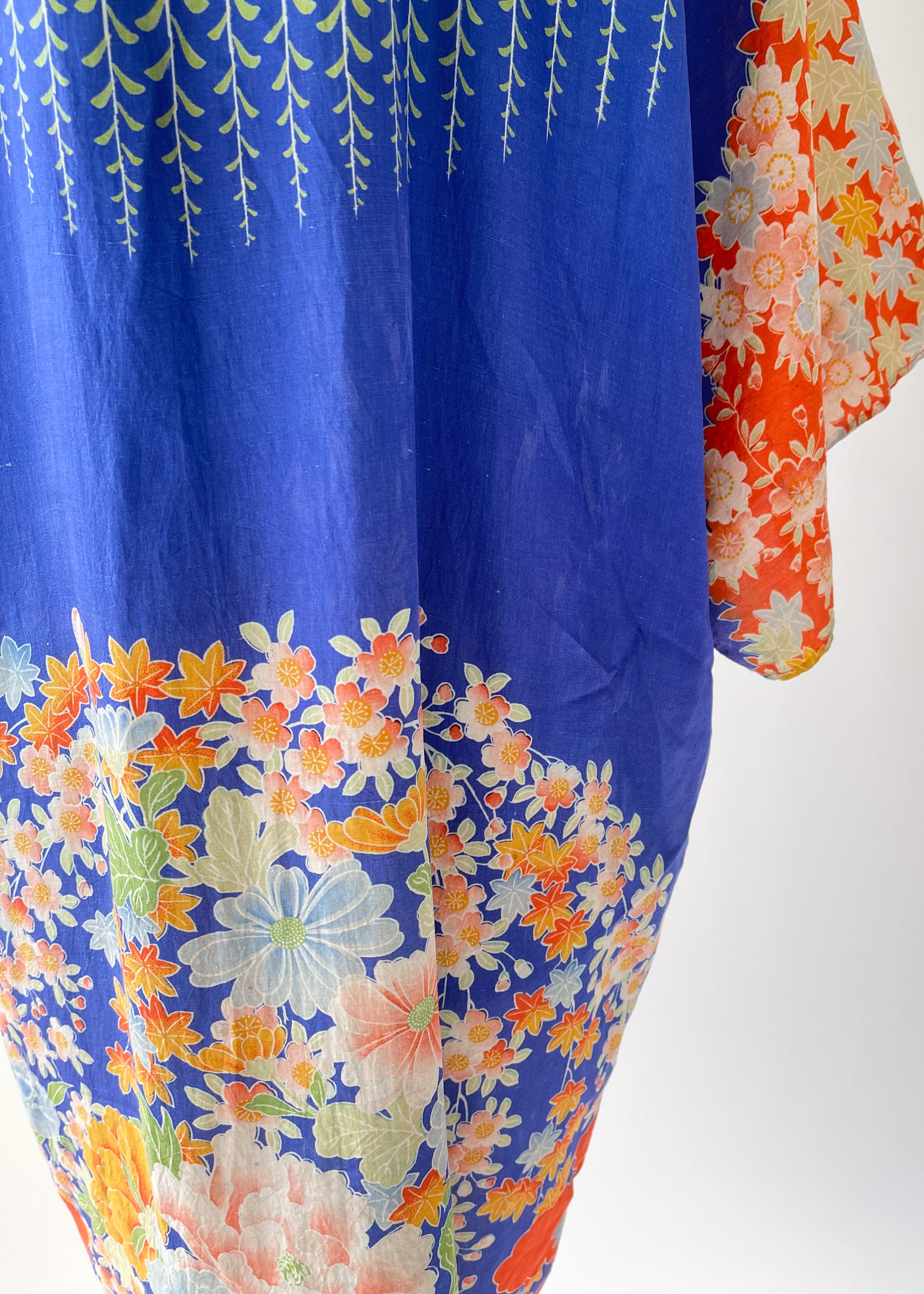 Vintage 1920s Floral Rayon Robe