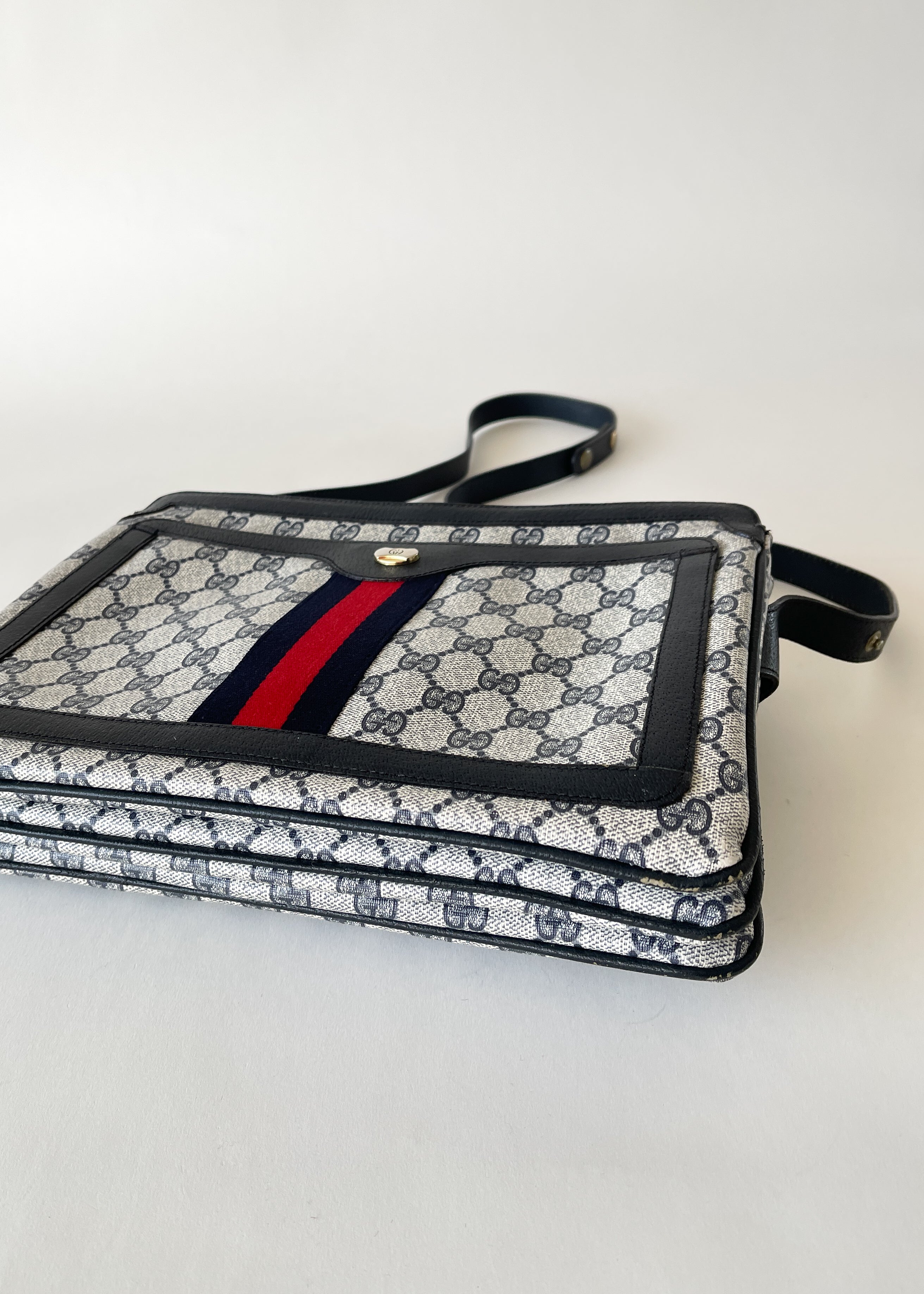 Vintage 1980s Gucci Adjustable Handle Purse