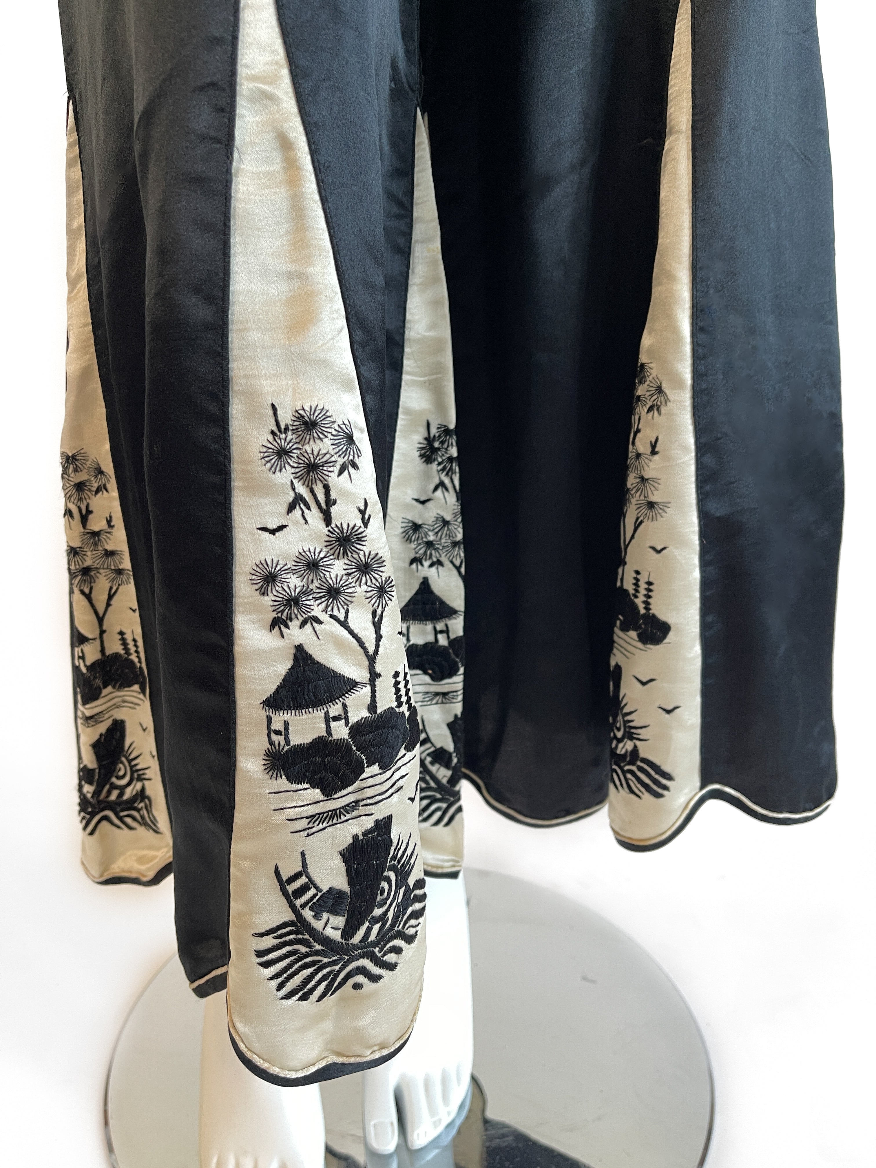 1920s Embroidered Silk Lounging Pajamas