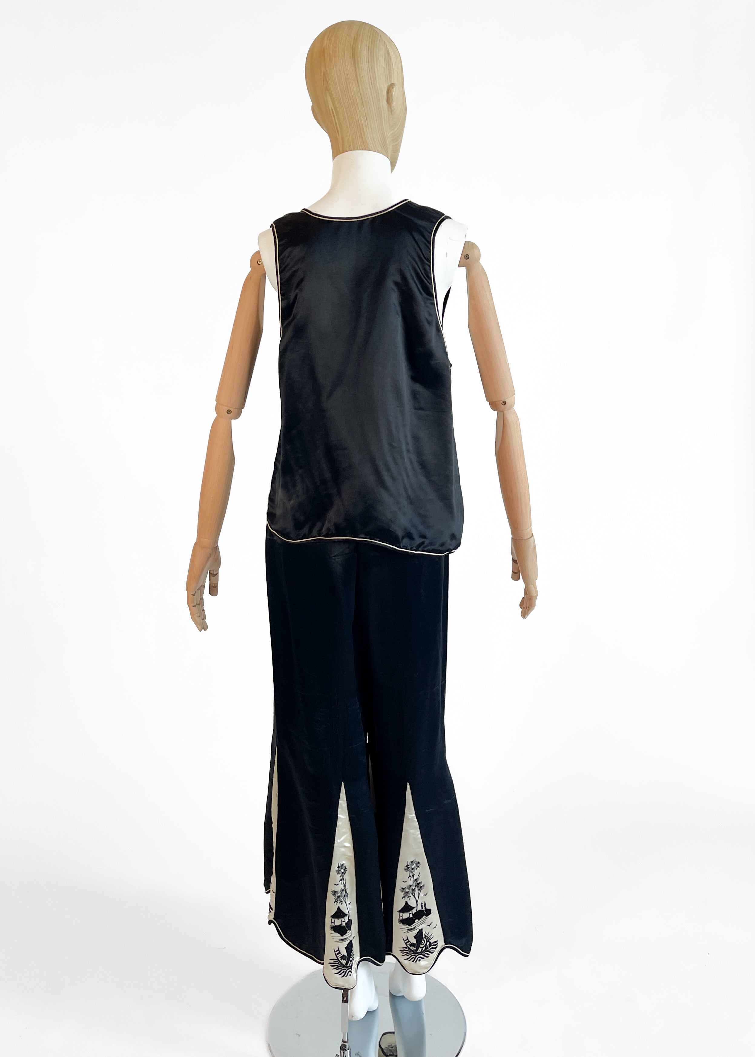 1920s Embroidered Silk Lounging Pajamas