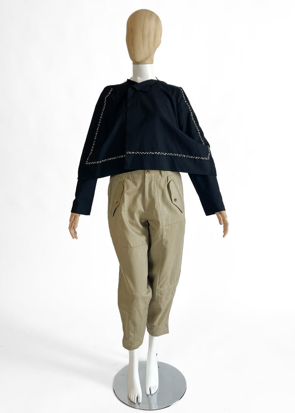 Comme des Garçons Fall 2003 Runway Ensemble — Cape Top & Riding