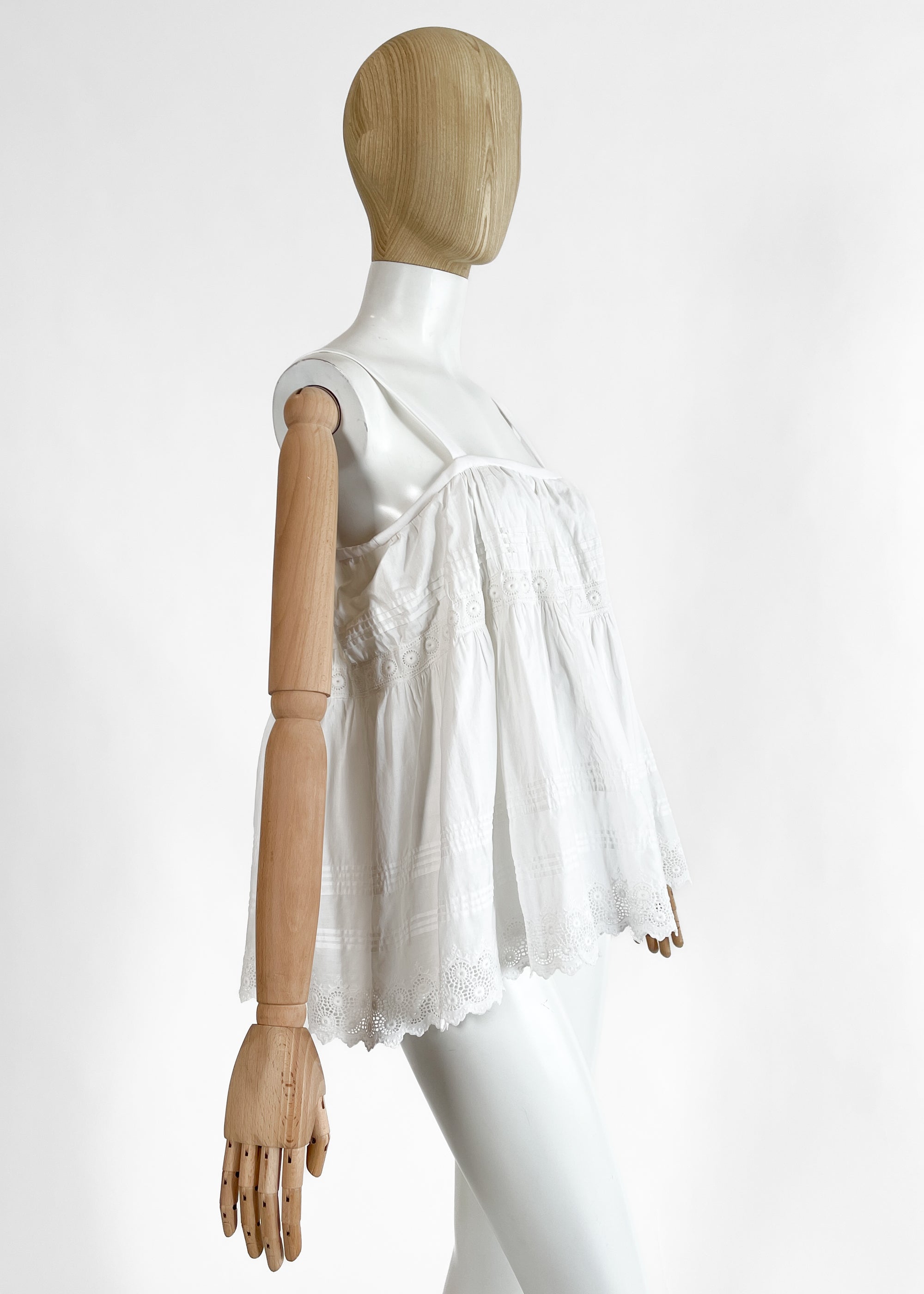 REMARCHER Antique Cotton and Lace Top