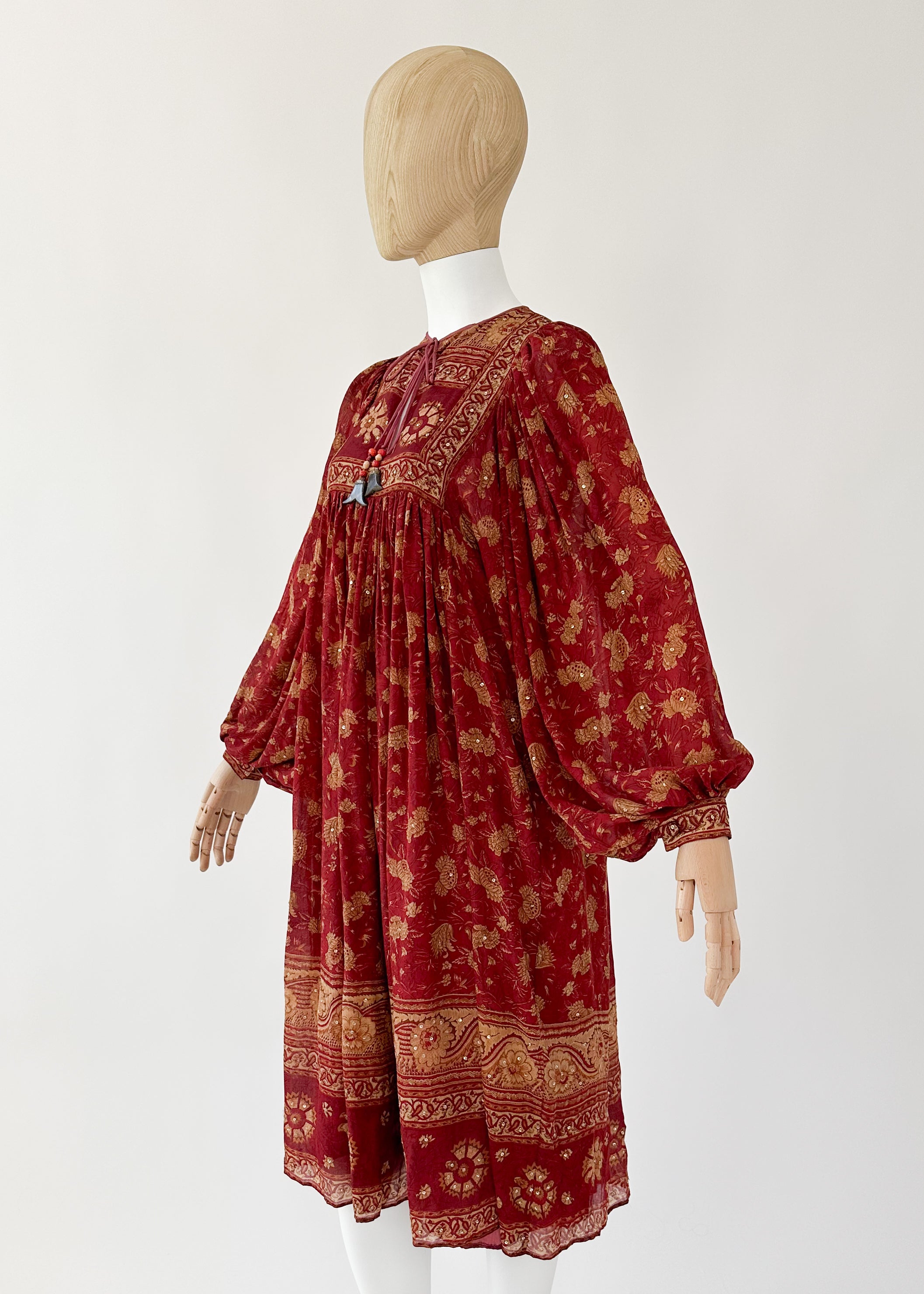 Vintage 1970s Jean Varon Silk Dress