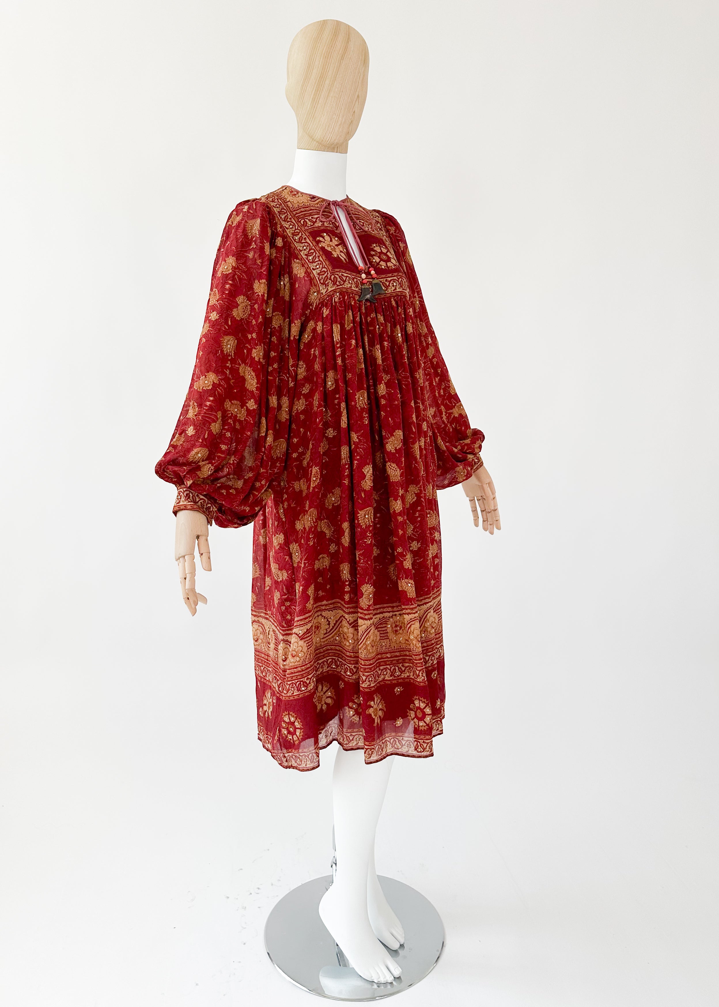 Vintage 1970s Jean Varon Silk Dress