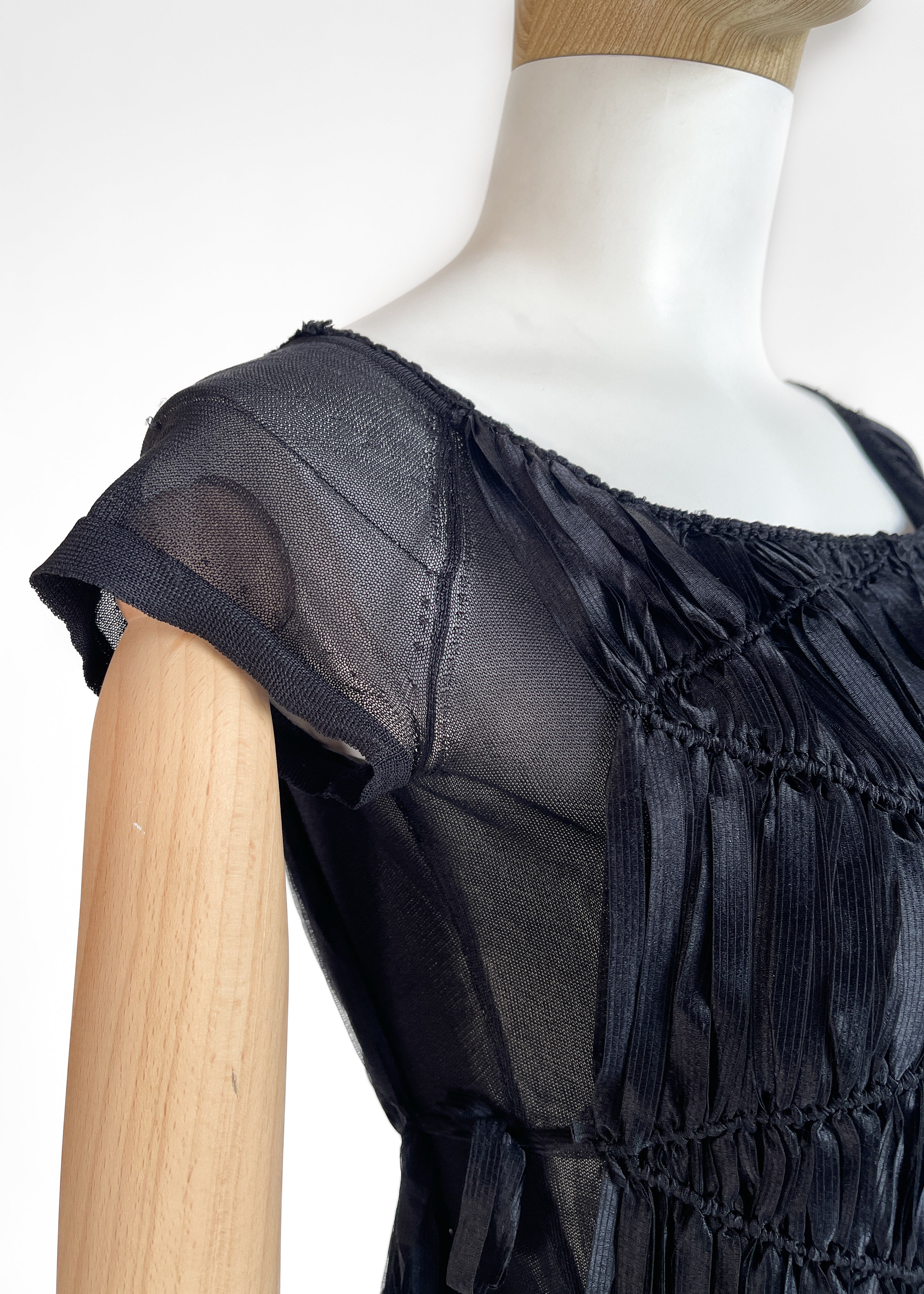 Yves Saint Laurent Tom Ford 2001 Ribbon Top
