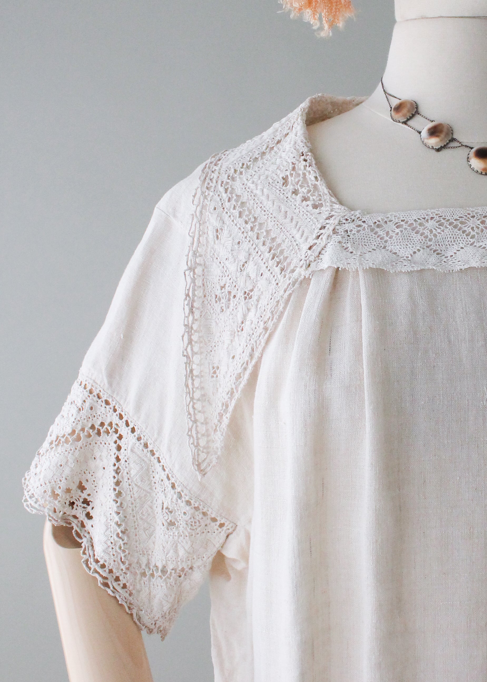 Vintage 1920s Linen and Lace Tunic Top