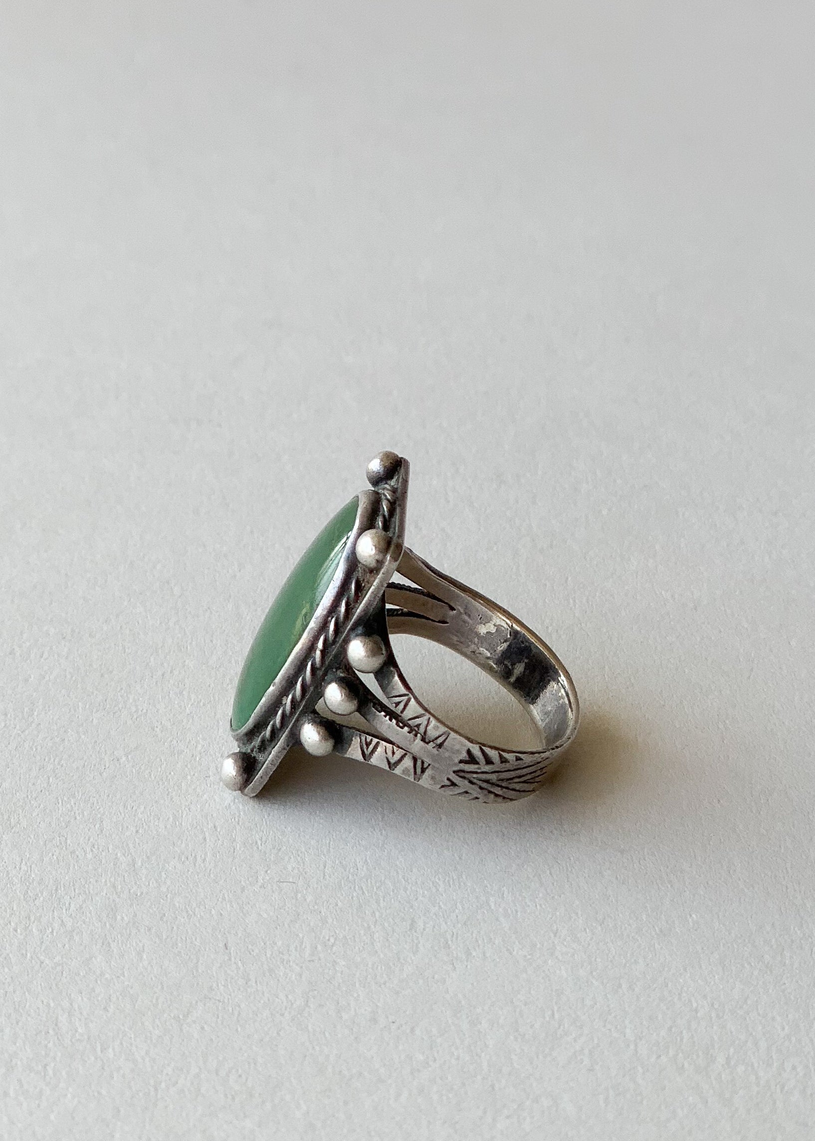 Vintage 1920s Green Turquoise and Silver Ring