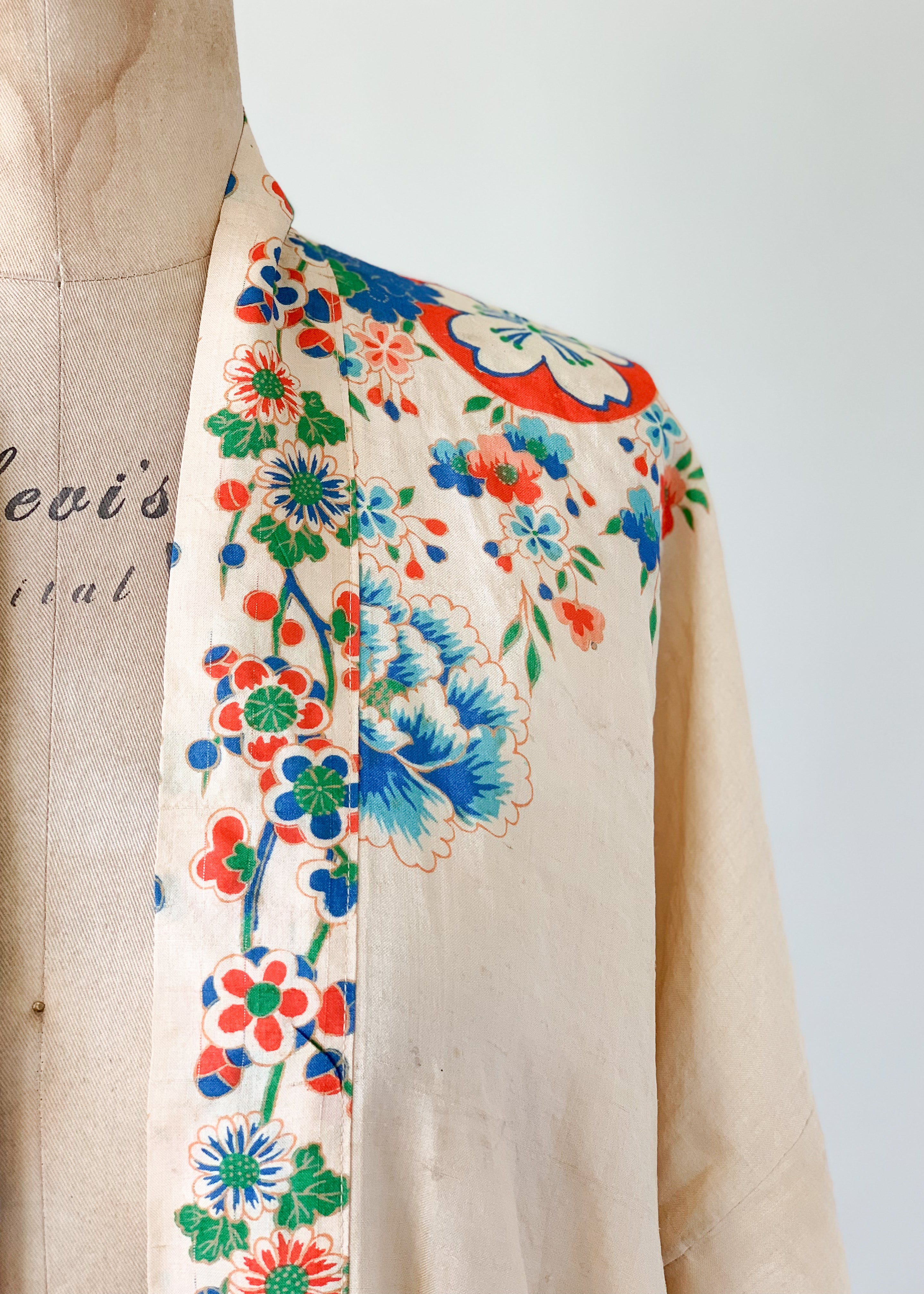 Vintage Pongee Silk Kimono Robe