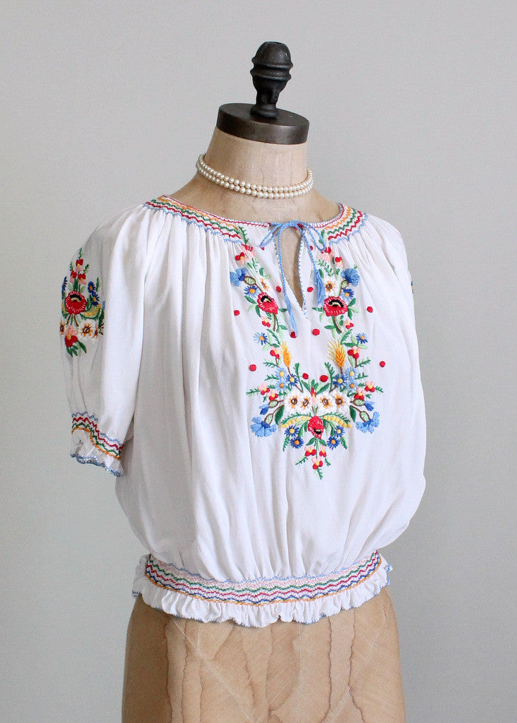 1930s Hungarian folk blouse