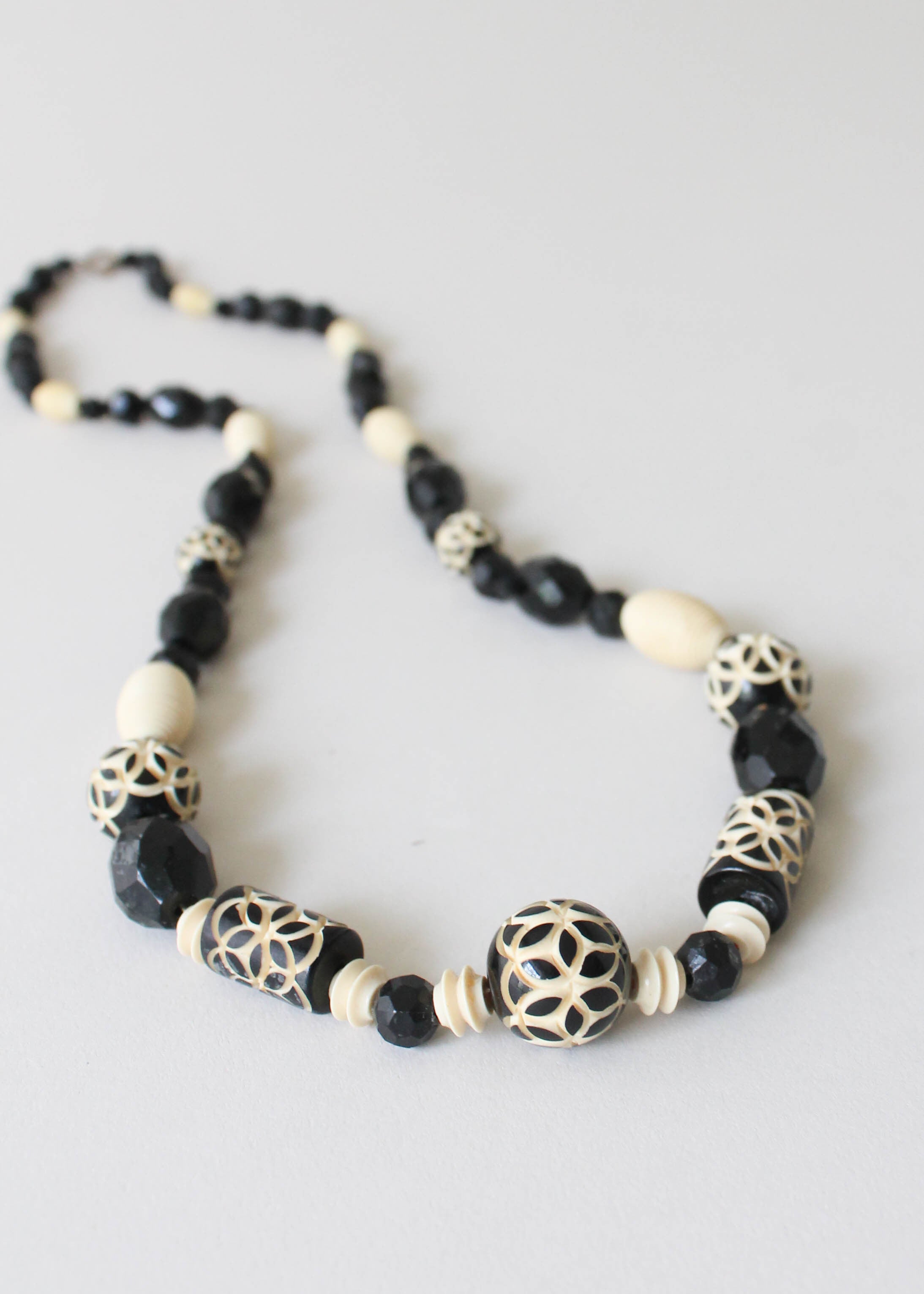 Vintage 1930s Carved Celluloid Beaded Necklace