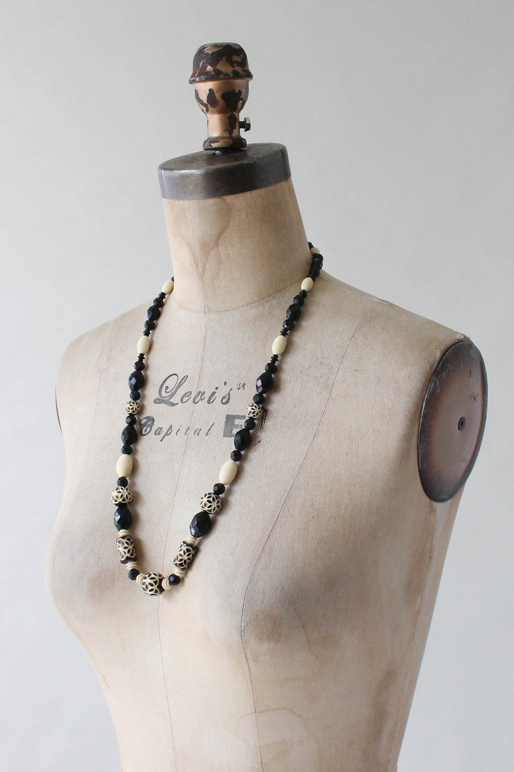 Vintage 1930s Carved Celluloid Beaded Necklace