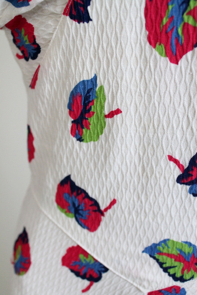 1930s novelty print dress