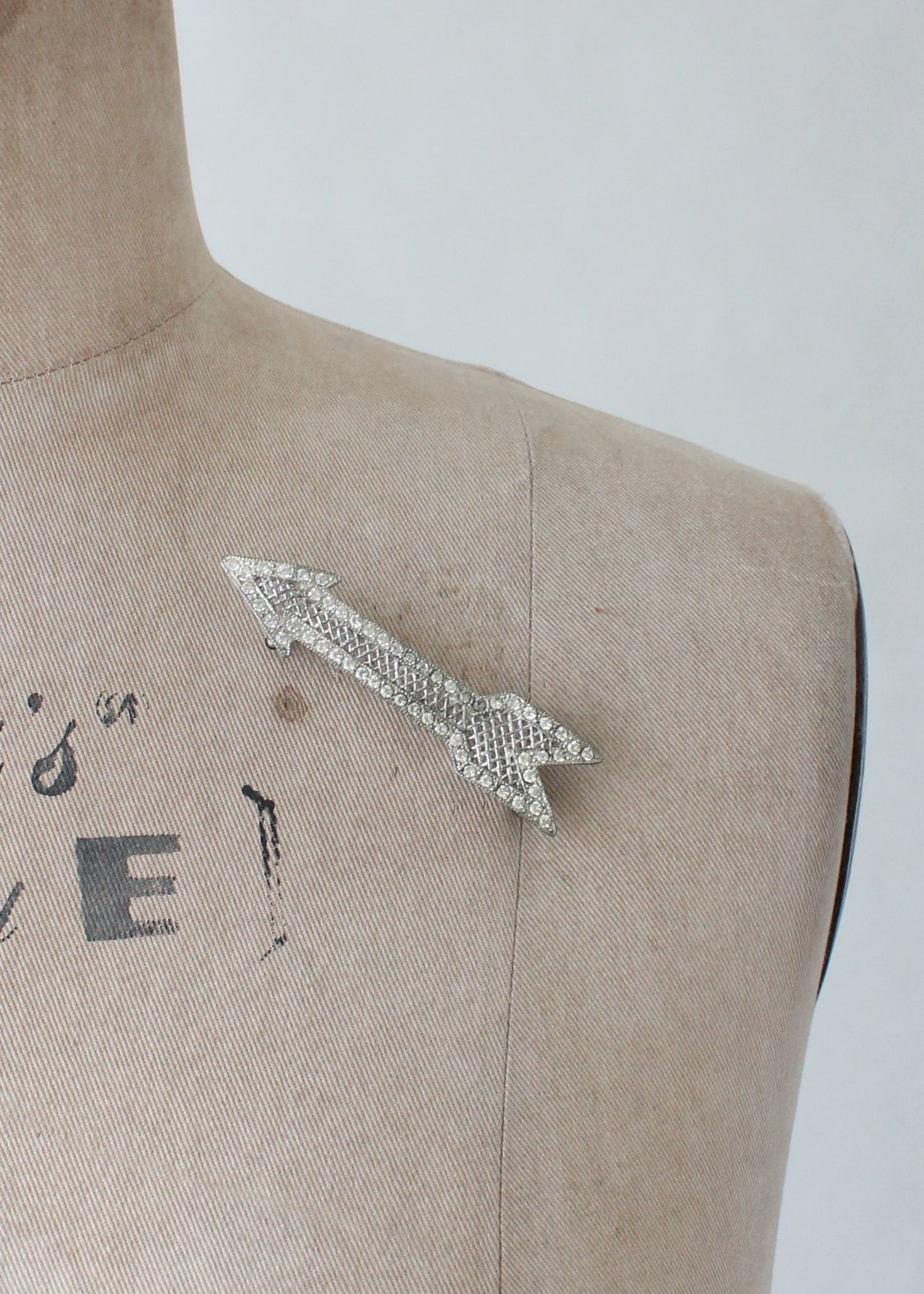 Vintage 1930s Marcasite Arrow Brooch