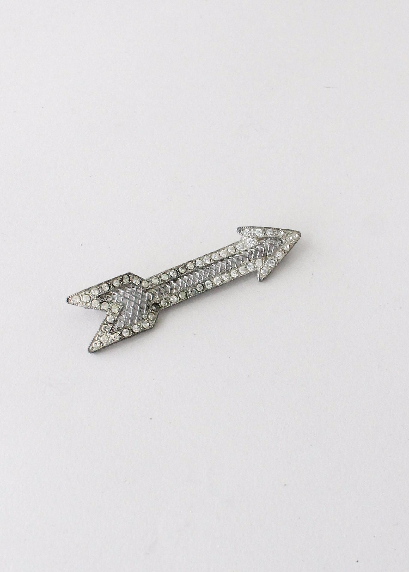 Vintage 1930s Marcasite Arrow Brooch