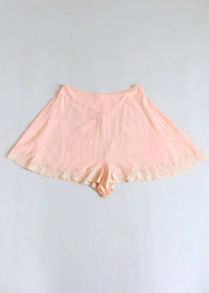 Vintage 1930s Peach Silk and Lace Button Back Tap Pants