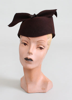 Vintage 1940s High Bow Felt Hat