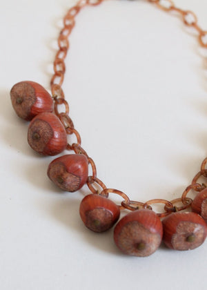 1940s hazelnut and celluloid necklace