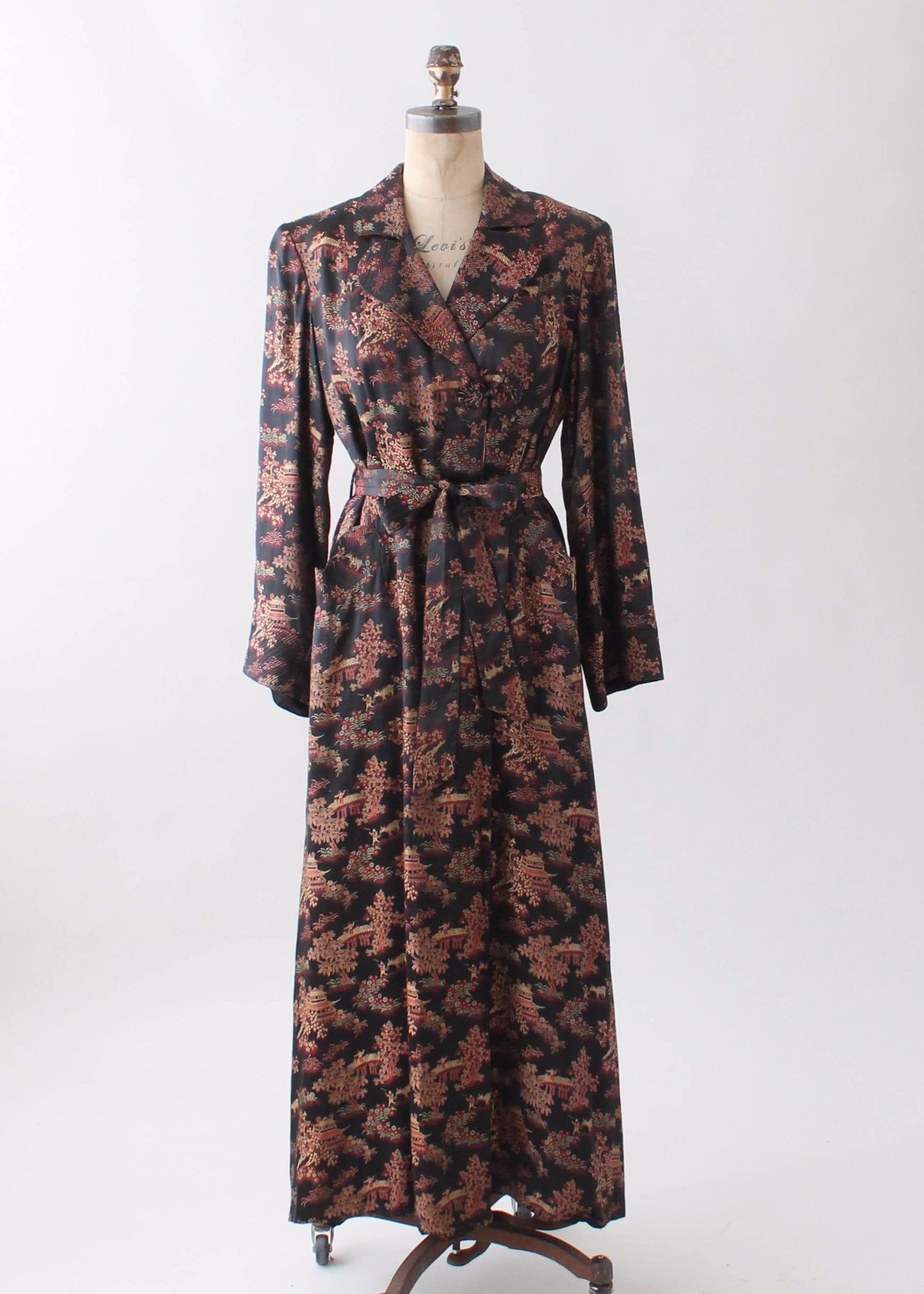 Vintage 1940s Asian Silk Long Robe