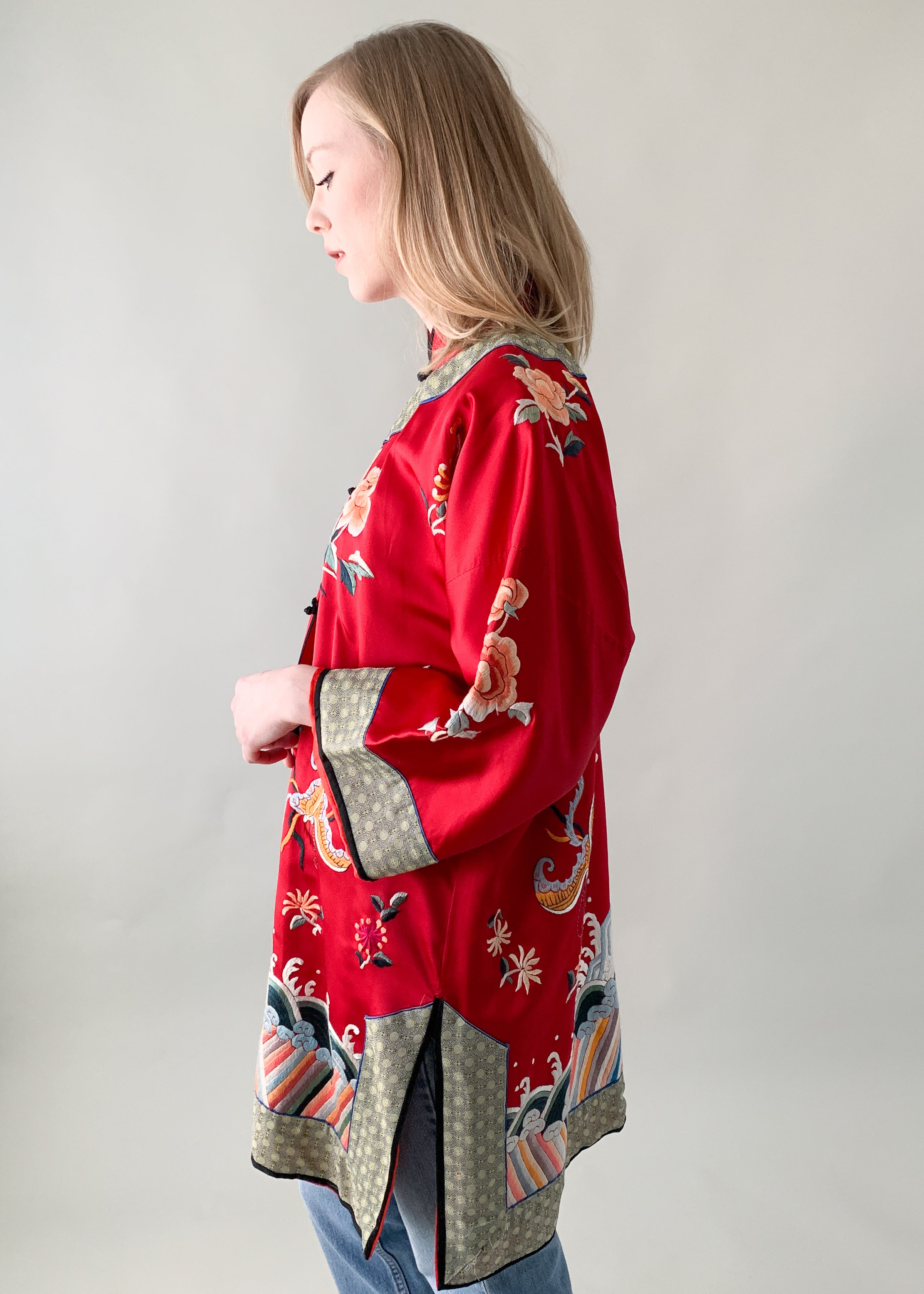 Vintage 1950s Asian Embroidered Silk Jacket