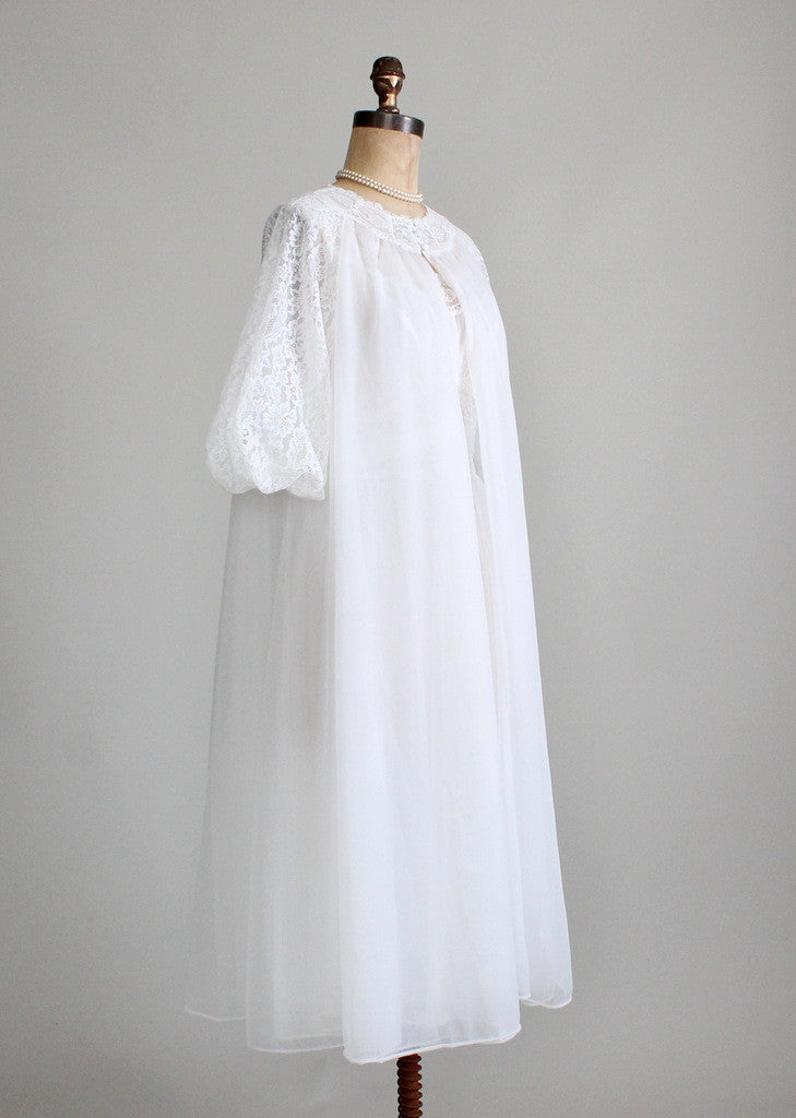 Vintage 1950s Wedding robe and gown set
