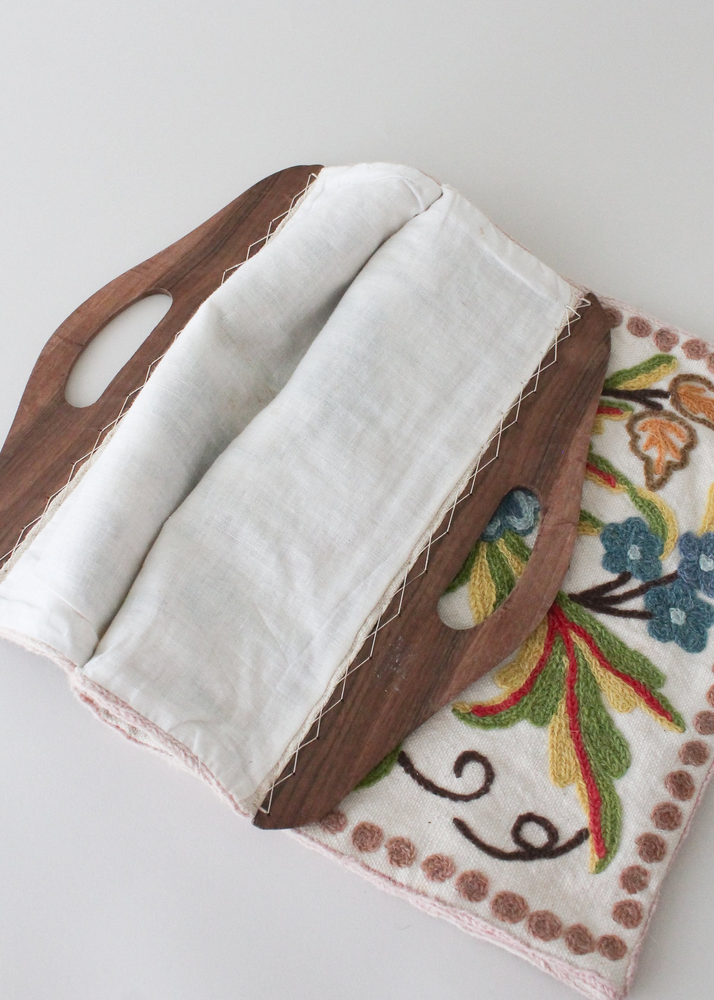 Vintage 1960s Crewel Embroidered Purse with Wood Handles