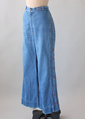 Vintage 1970s Wrangler Bell Bottoms with Stitched Sides