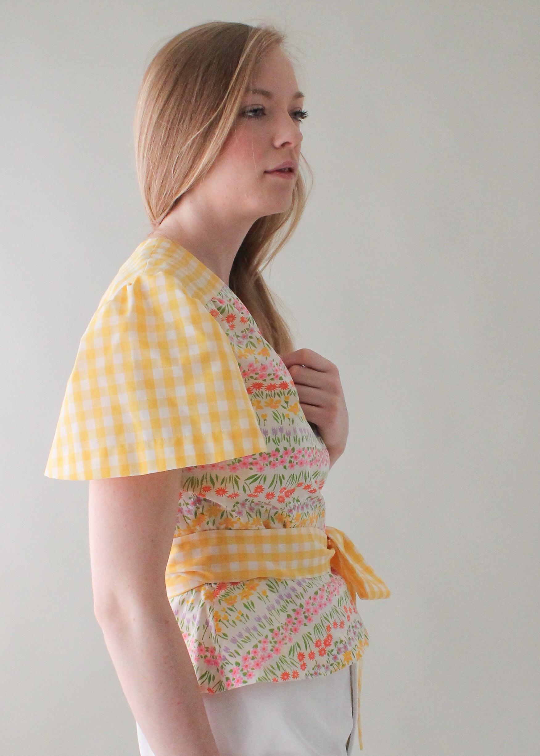 Vintage 1970s Floral Gingham Wrap Top