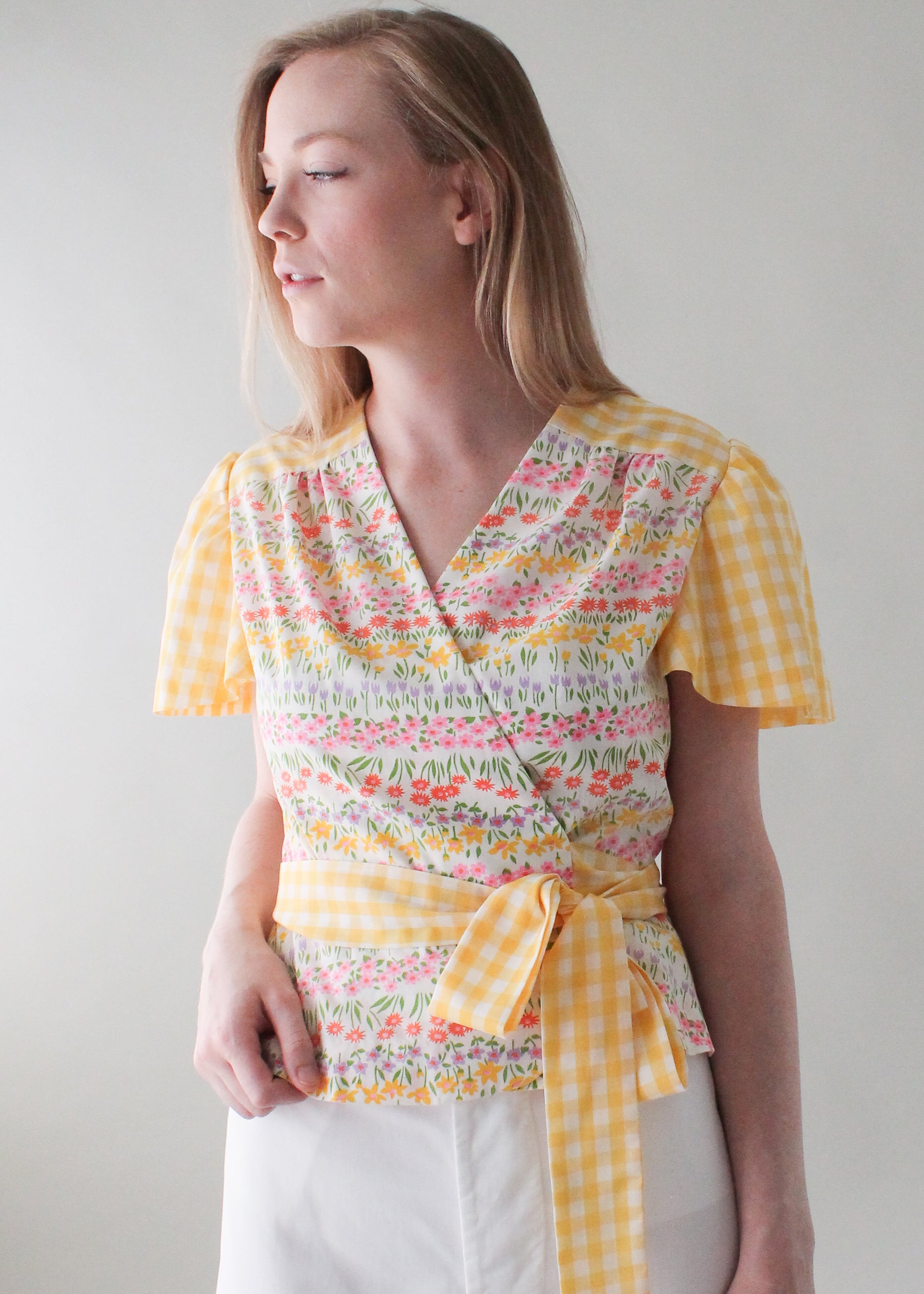 Vintage 1970s Floral Gingham Wrap Top