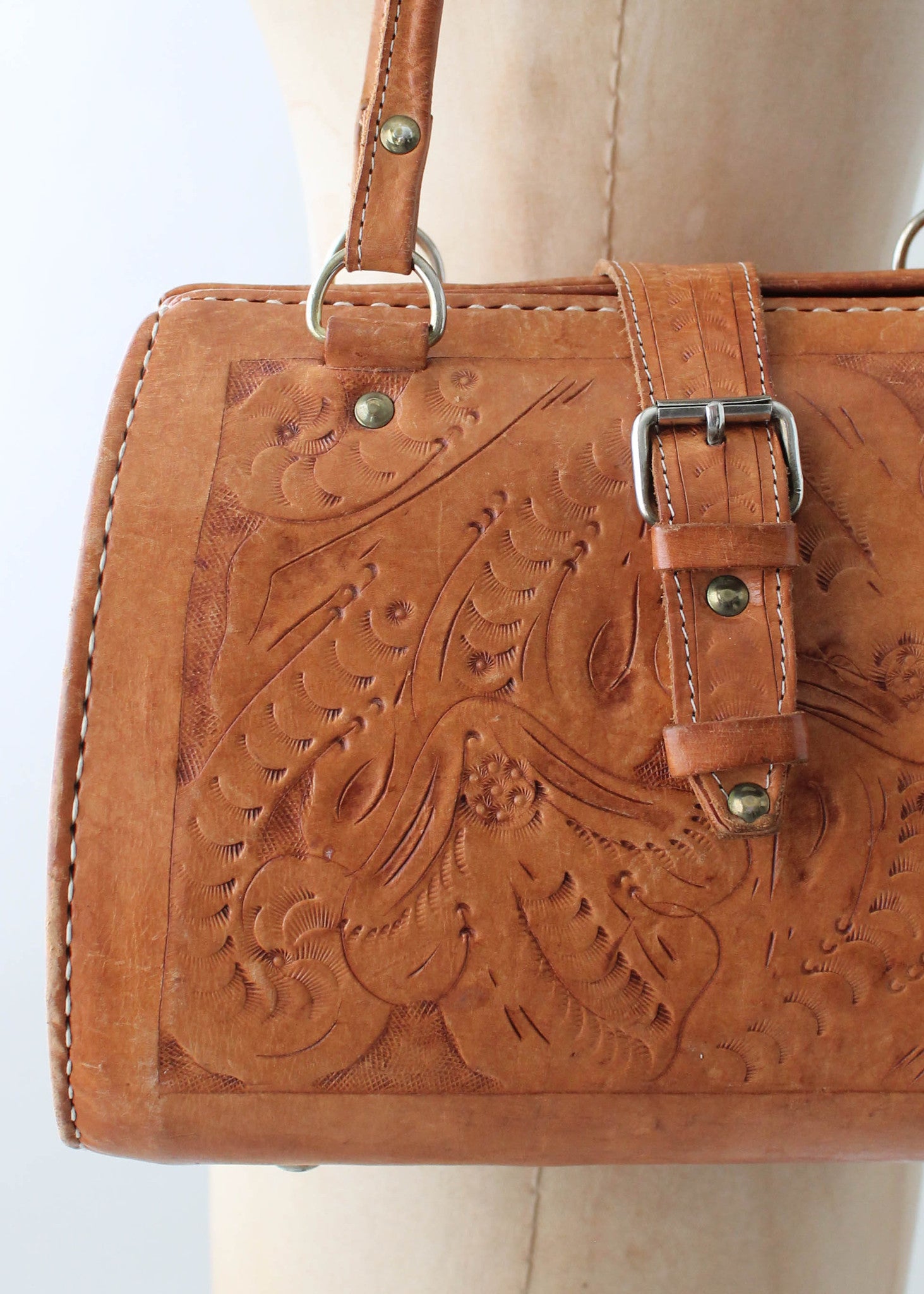 Vintage 1980s Tooled Leather Doctors Bag Purse