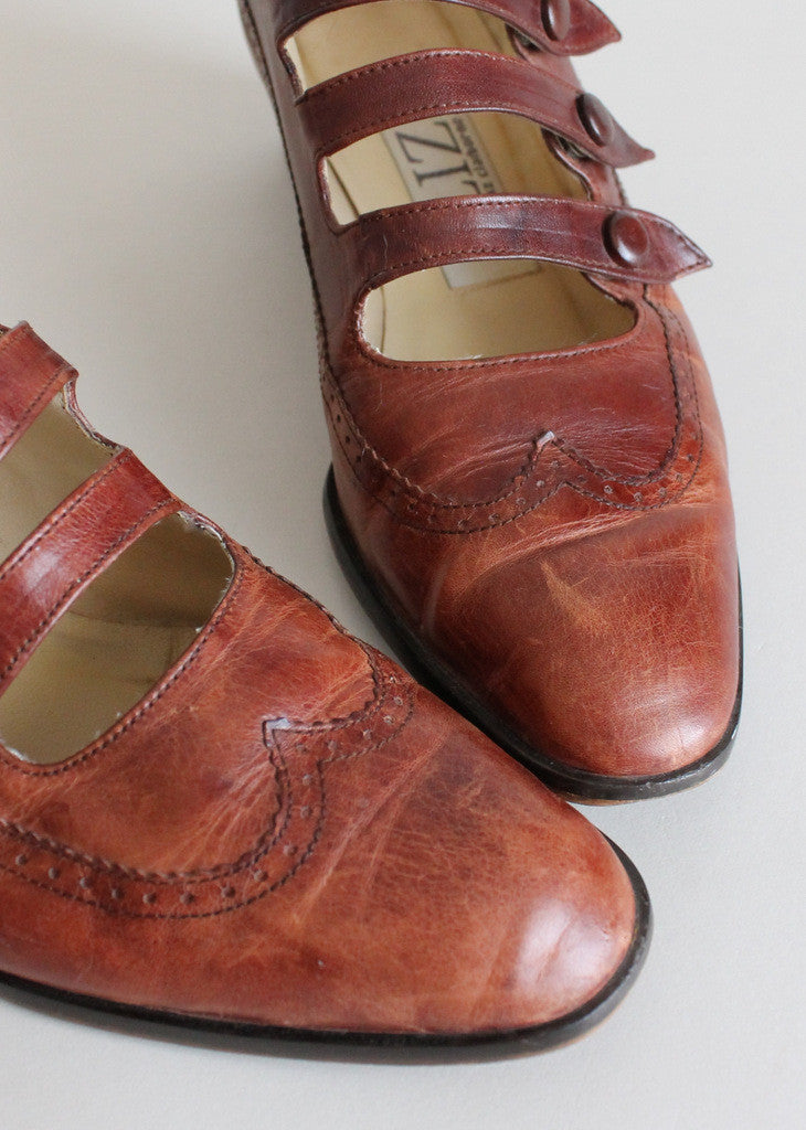 Vintage Three Strap Distressed Wingtip Oxfords Size 6