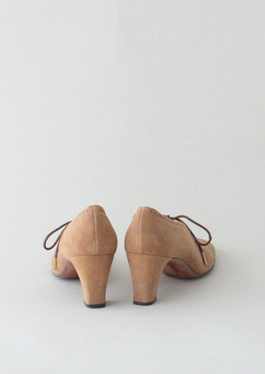 Vintage 1960s MOD Tan Suede Lace Up Shoes