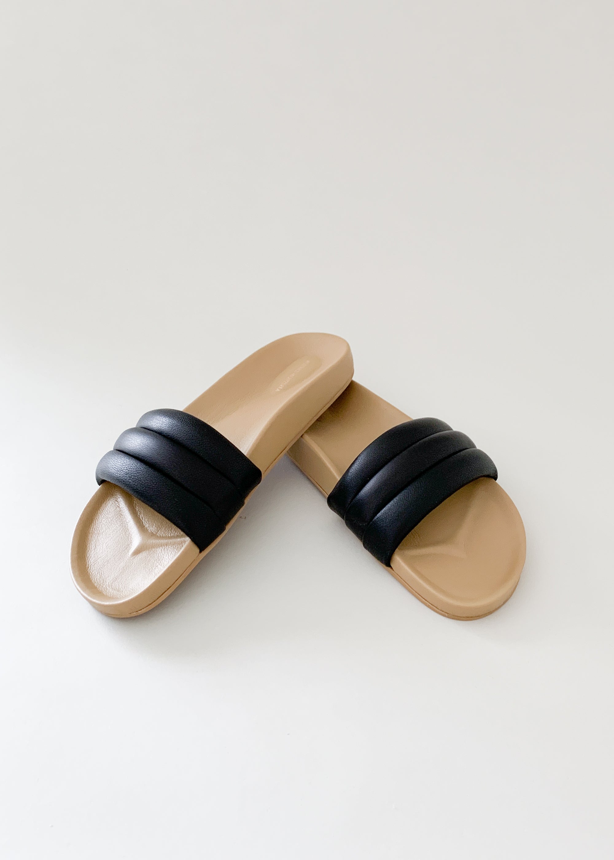 Beatrice Valenzuela Sandalia - Black