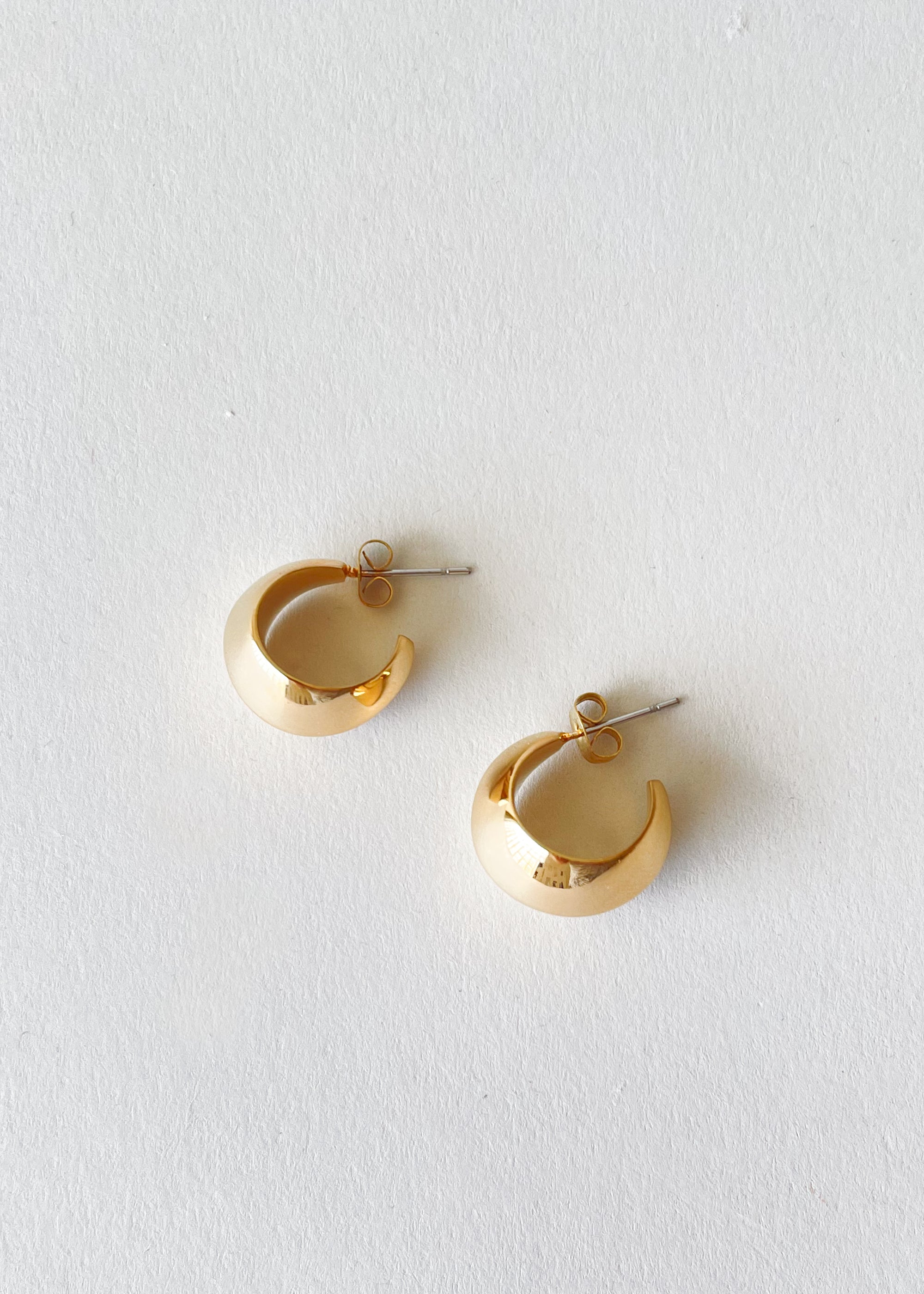 Ivara Mini Hoops