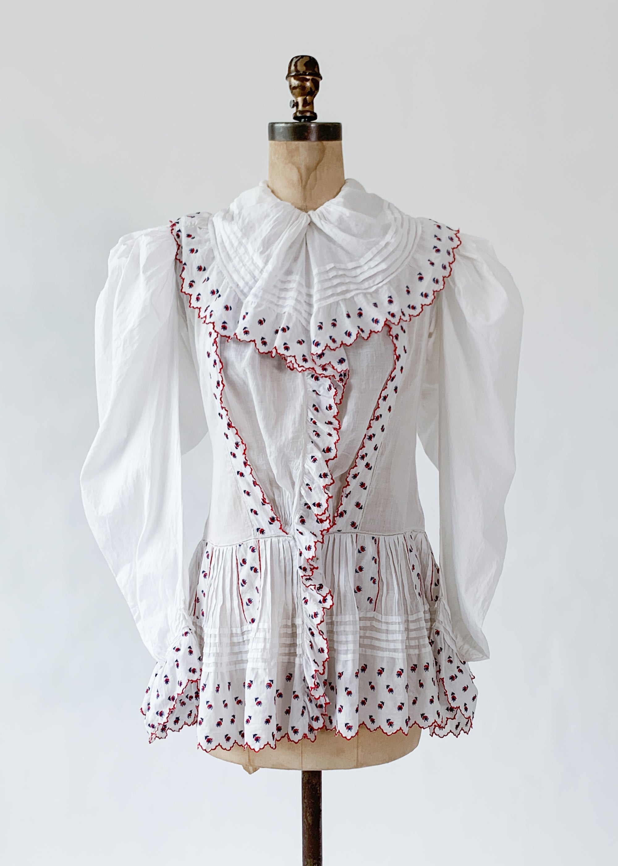Antique Edwardian Embroidered Puff Sleeve Shirt