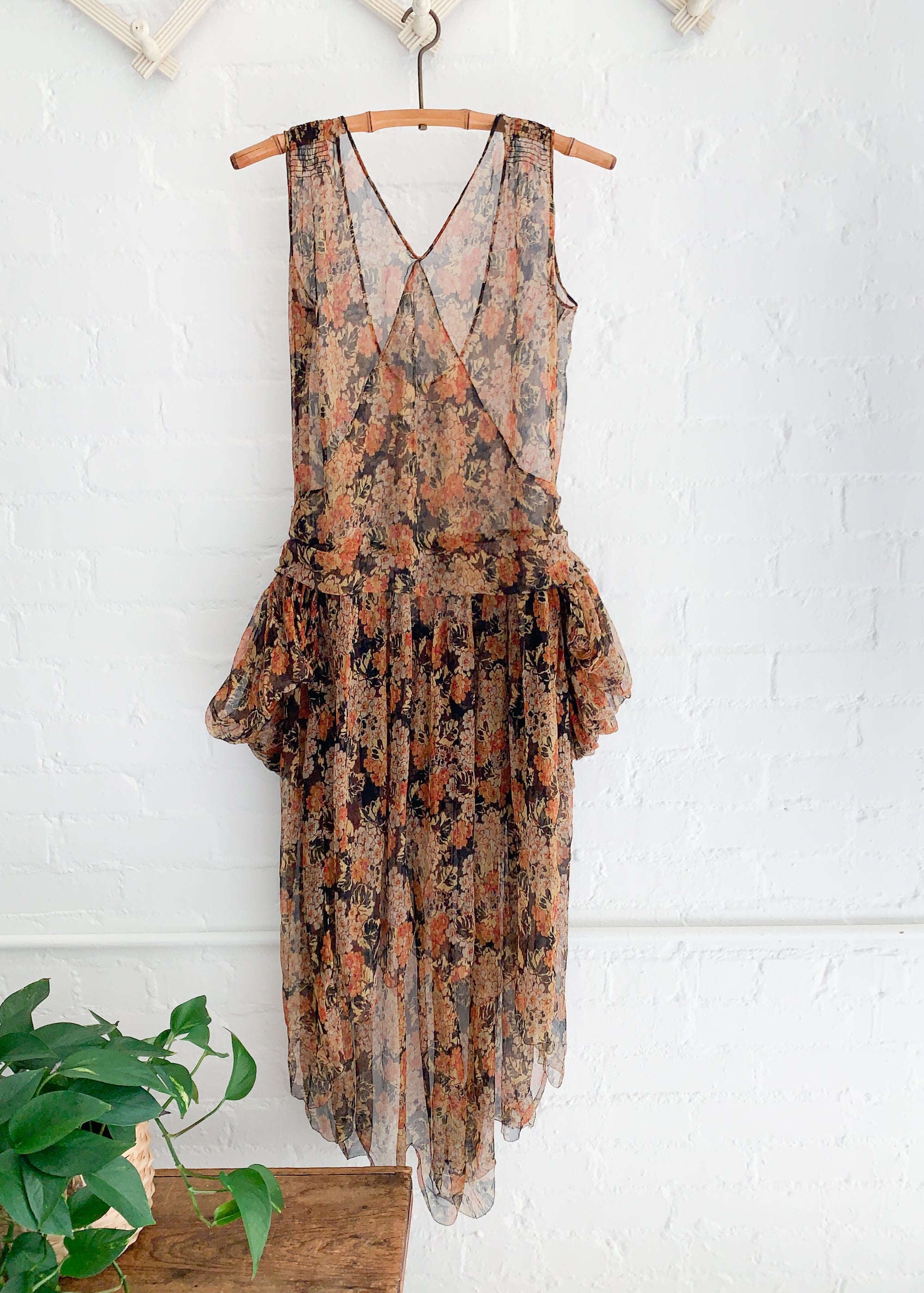 Vintage 1920s Floral Silk Chiffon Dress