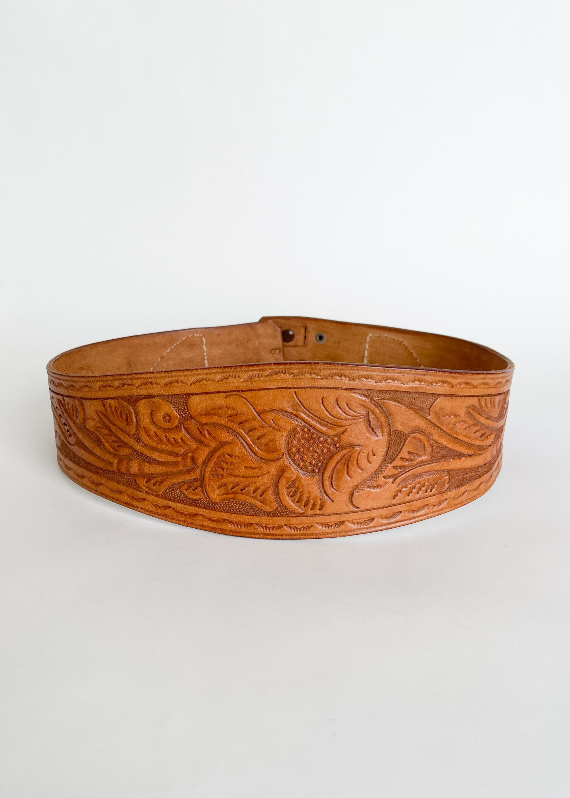 Vintage 1950s Tooled Leather Belt