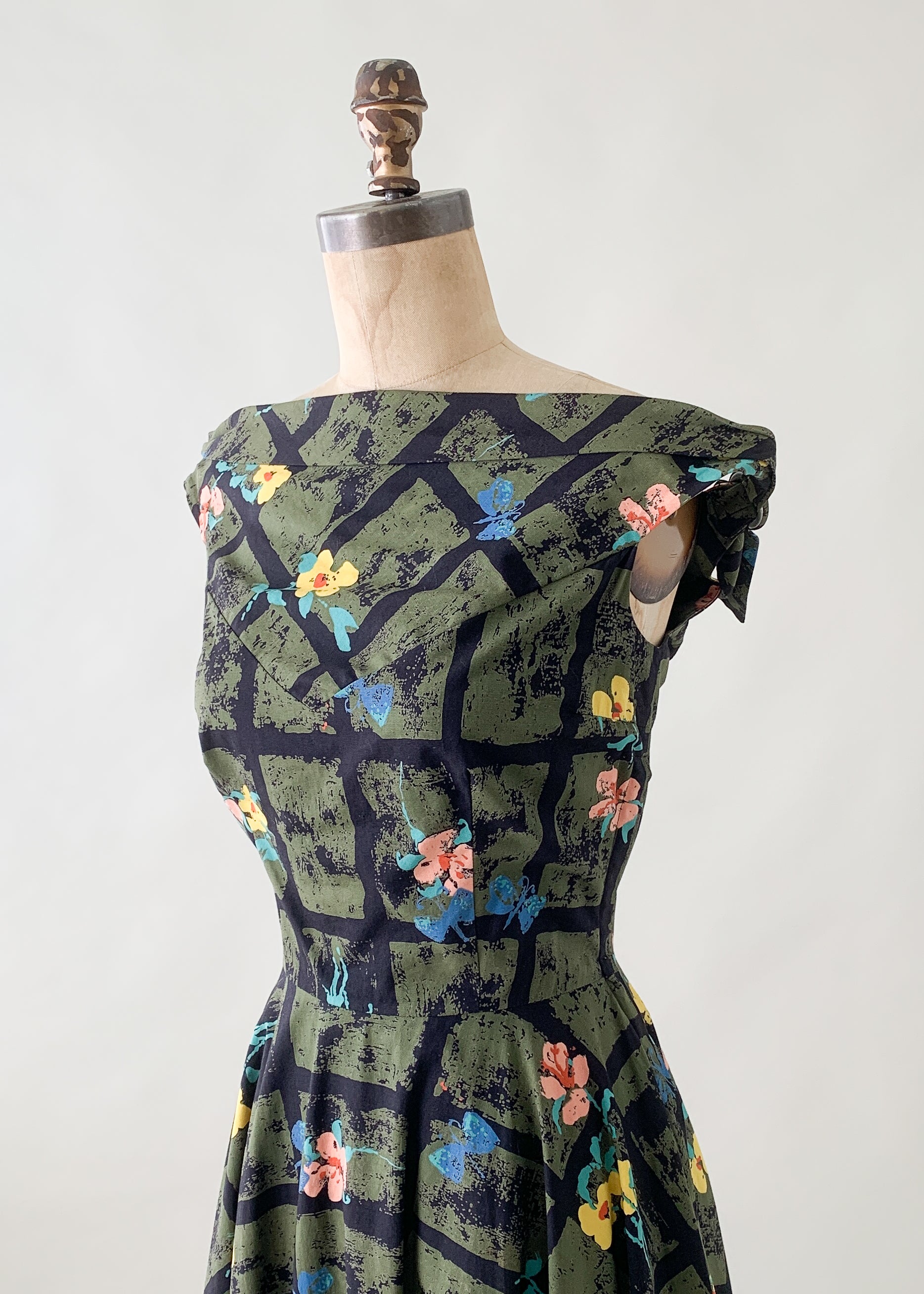 Vintage 1950s Floral Cotton Summer Dress