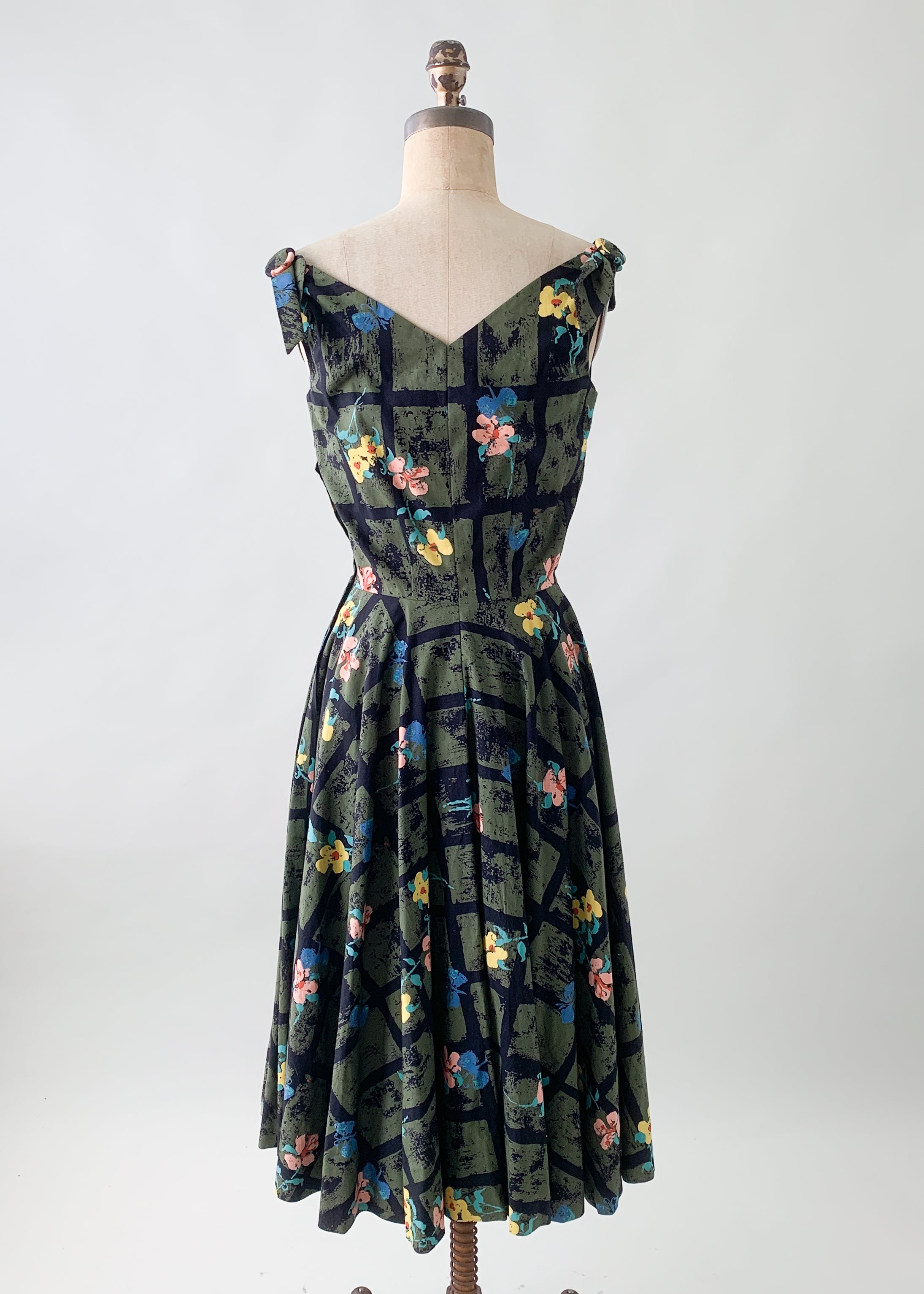 Vintage 1950s Floral Cotton Summer Dress