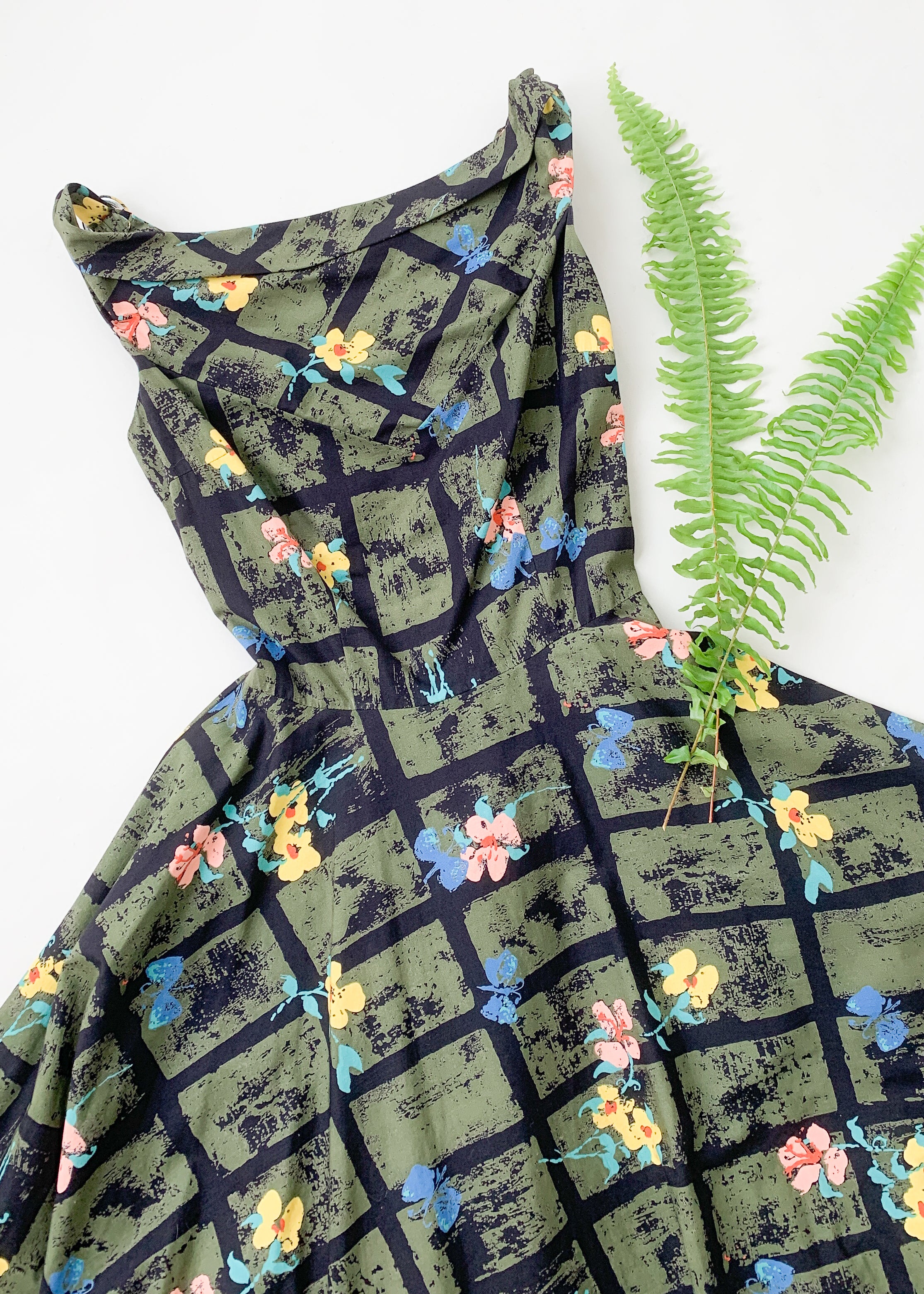 Vintage 1950s Floral Cotton Summer Dress