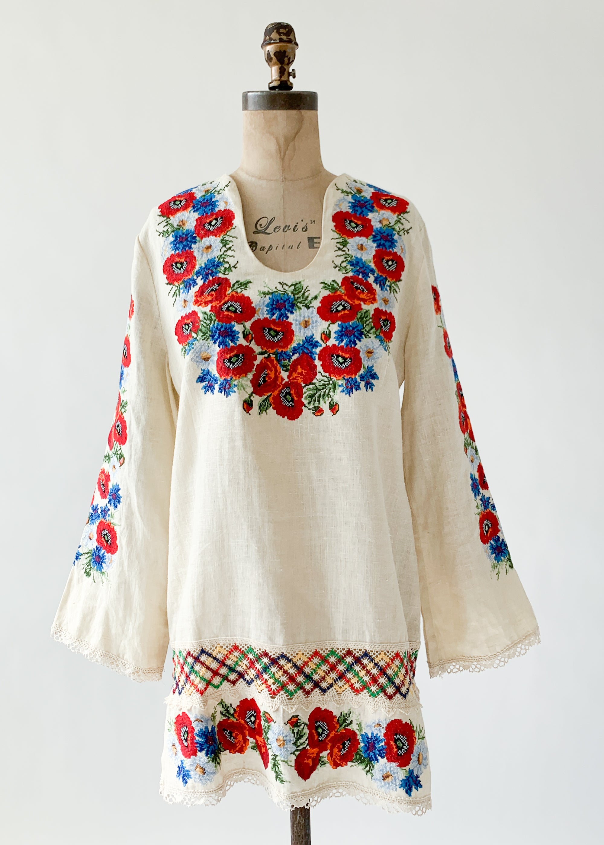 Vintage 1960s Embroidered Linen Mini Dress
