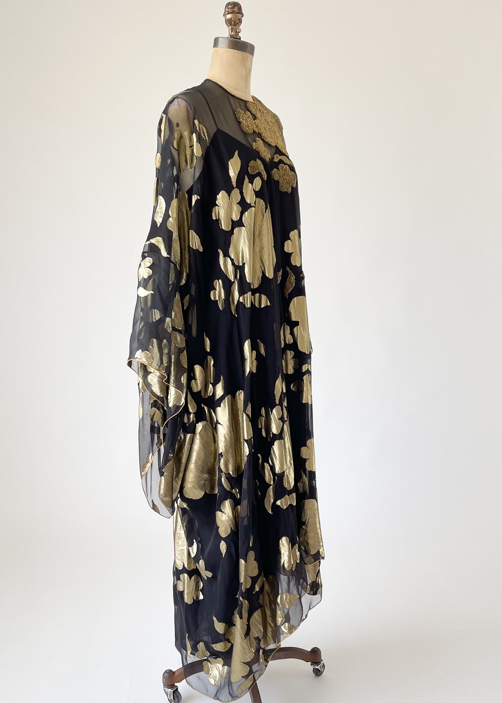 Vintage 1970s Oscar de la Renta Silk and Lamé Caftan