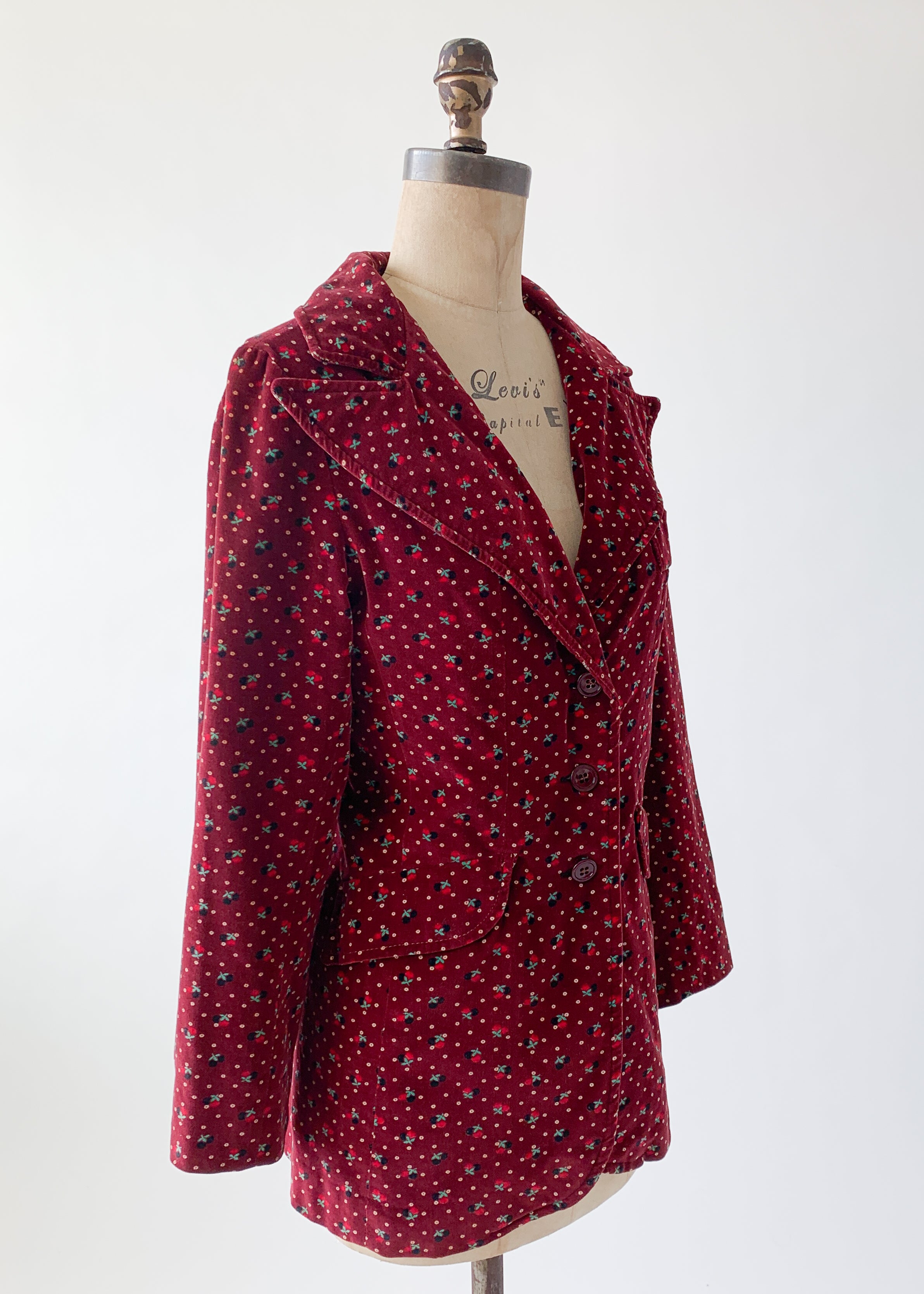 Vintage 1970s Floral Velvet Jacket