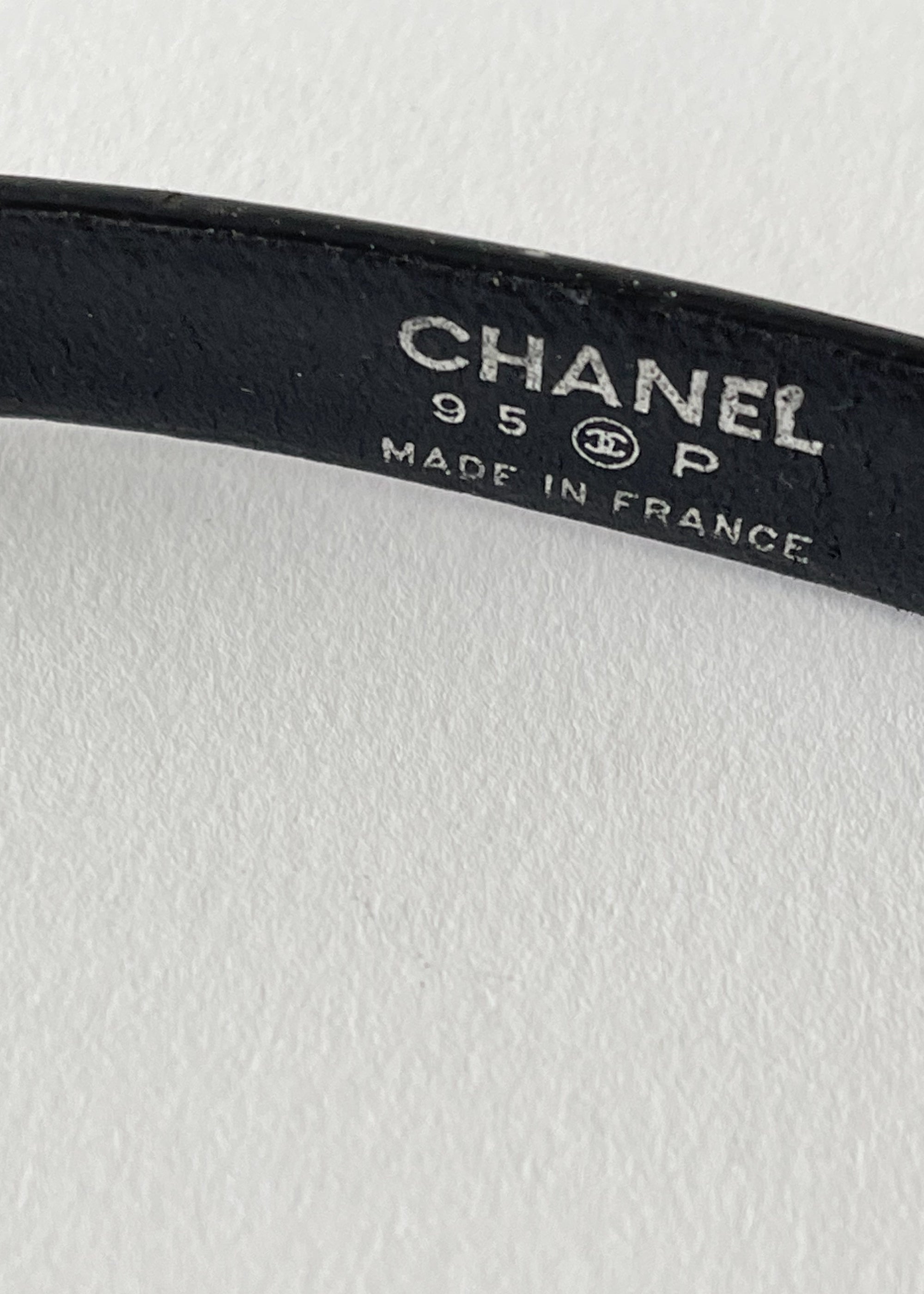 Vintage 1995 Chanel Thin Belt