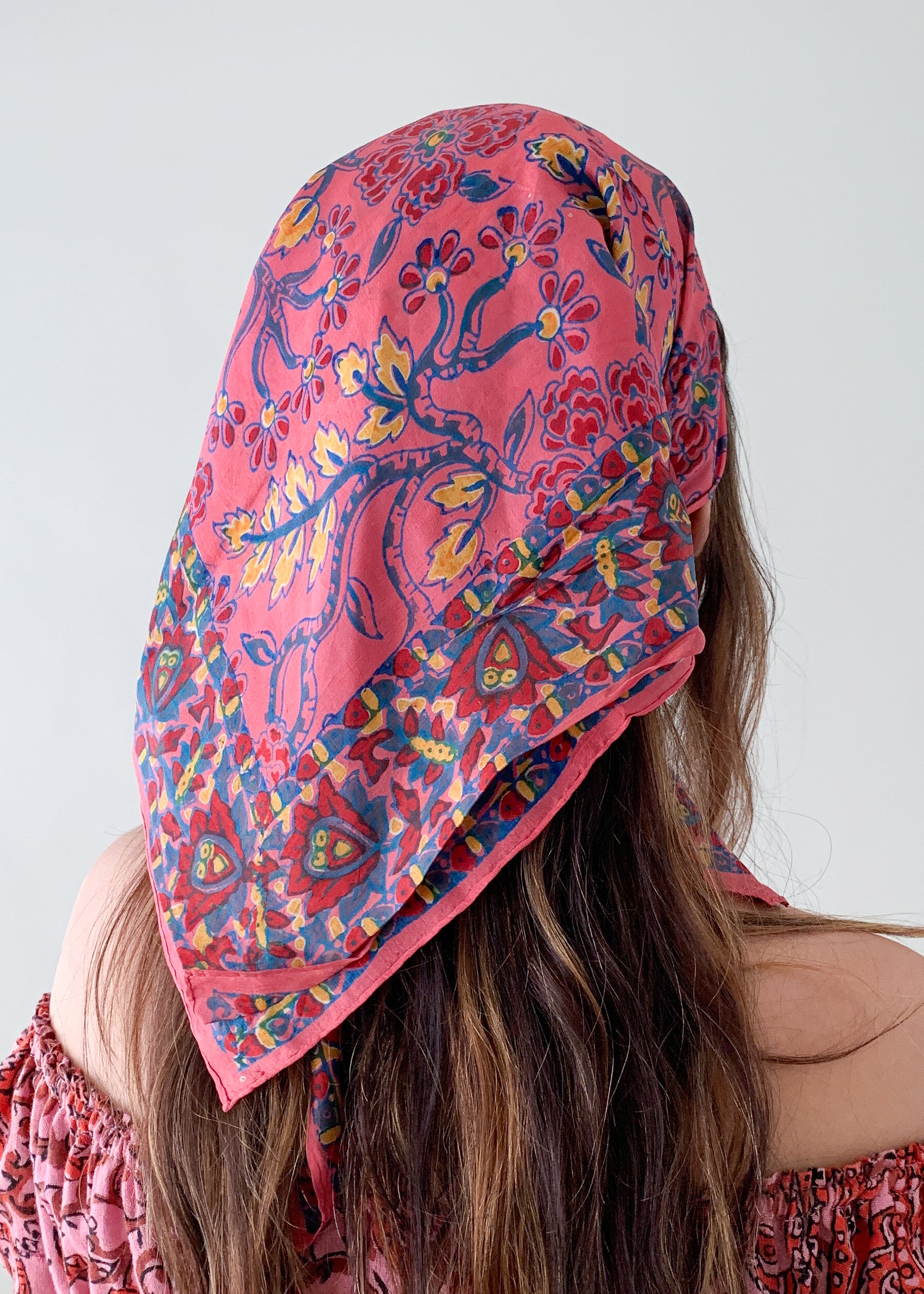 Vintage 1970s Indian Silk Pink Scarf