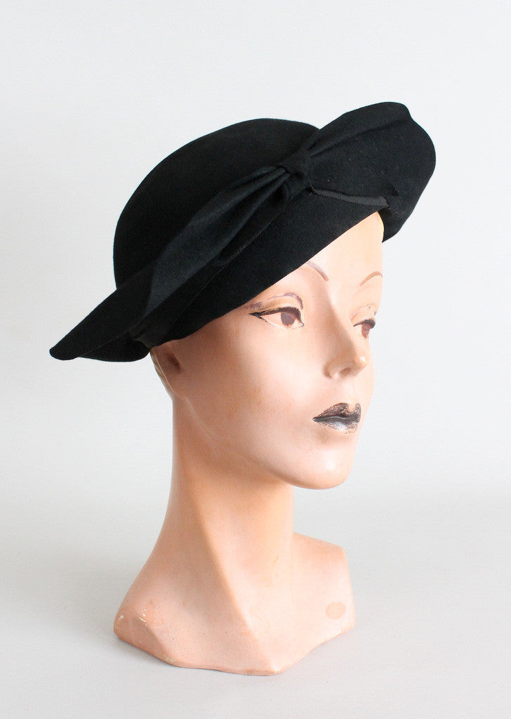 Vintage 1930s Black Tilt Hat