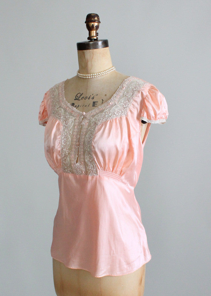 Vintage 1930s Peach Satin and Lace PJ Top