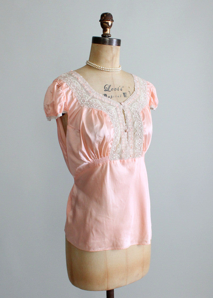 Vintage 1930s Peach Satin and Lace PJ Top