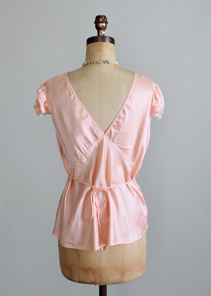 Vintage 1930s Peach Satin and Lace PJ Top