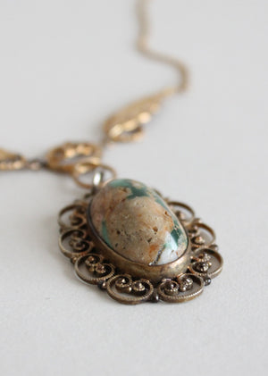 Vintage green agate stone necklace