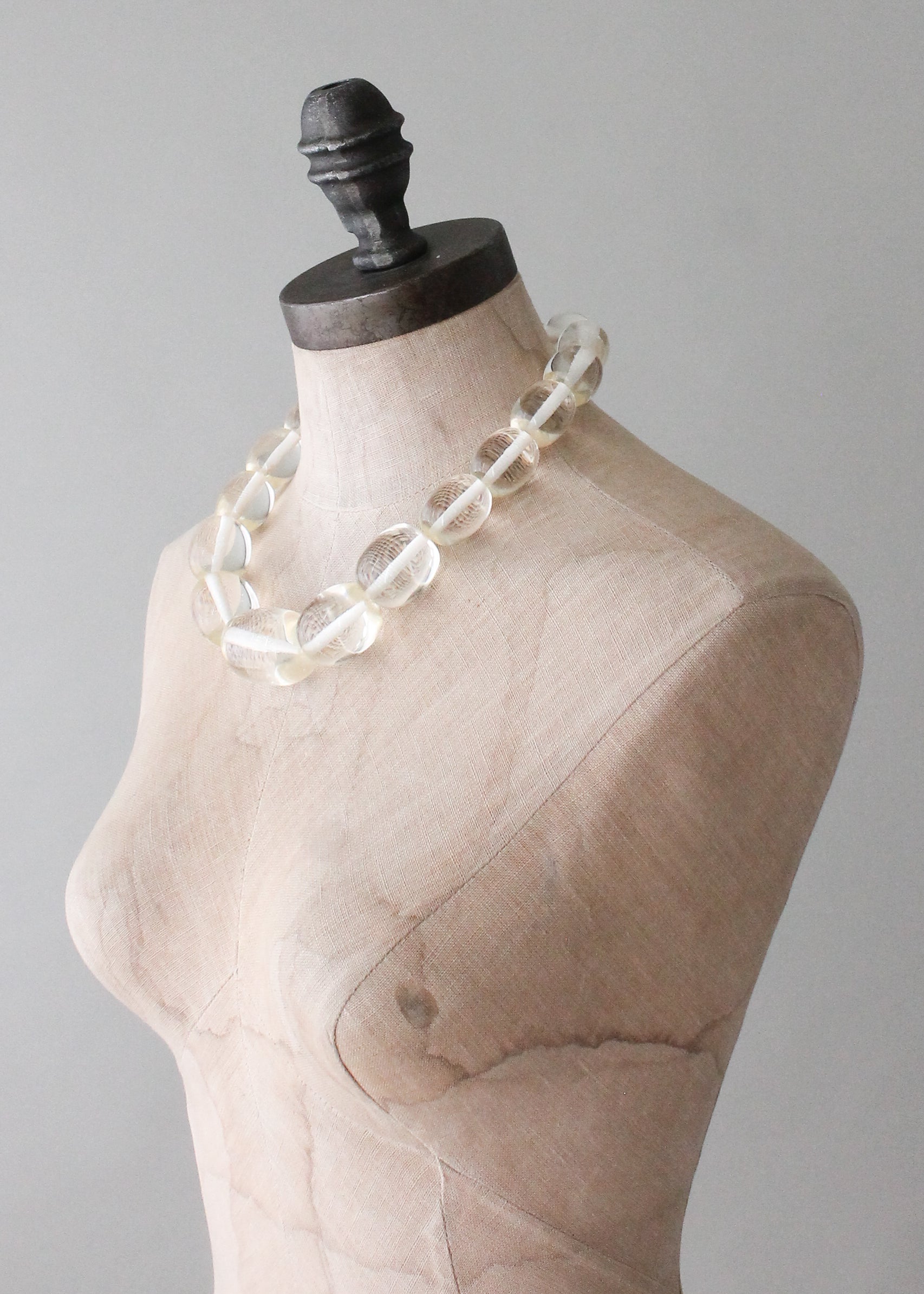 Vintage 1970s Chunky Lucite Necklace